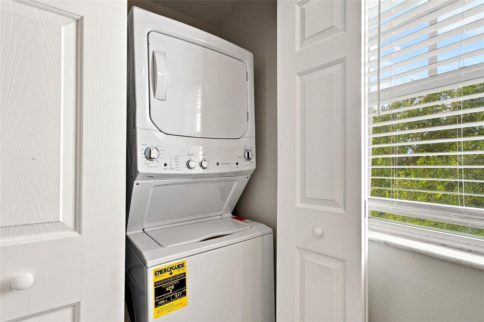 Townhouse at 12225 COUNTRY WHITE CIR, TAMPA, photo 23 of 77