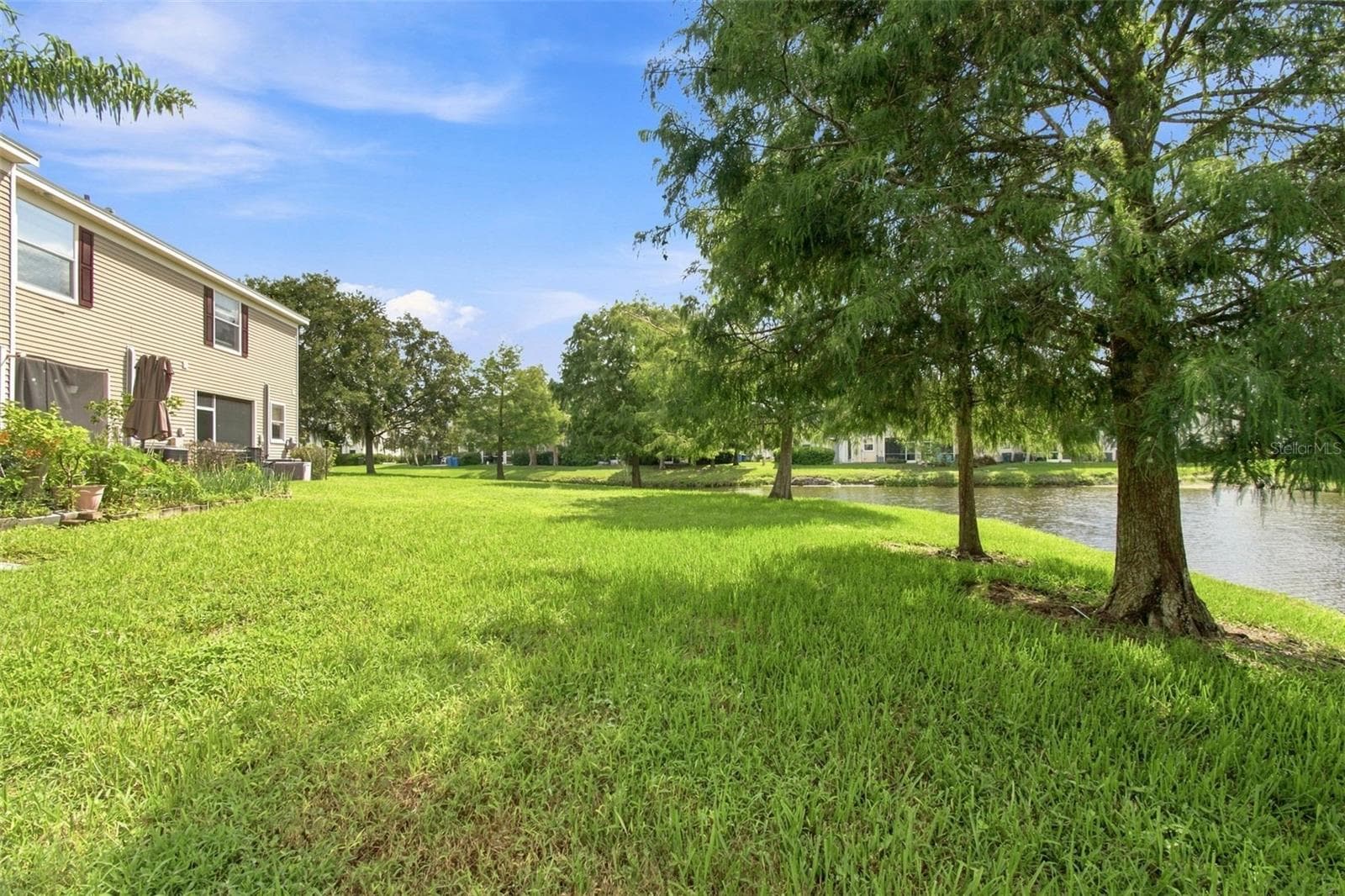 Townhouse at 12225 COUNTRY WHITE CIR, TAMPA, photo 42 of 77
