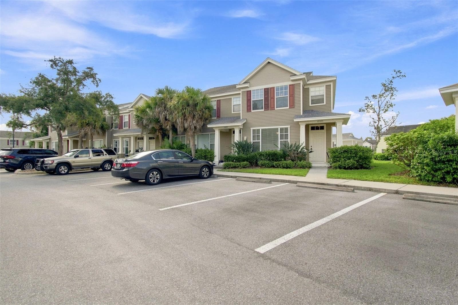 Townhouse at 12225 COUNTRY WHITE CIR, TAMPA, photo 48 of 77