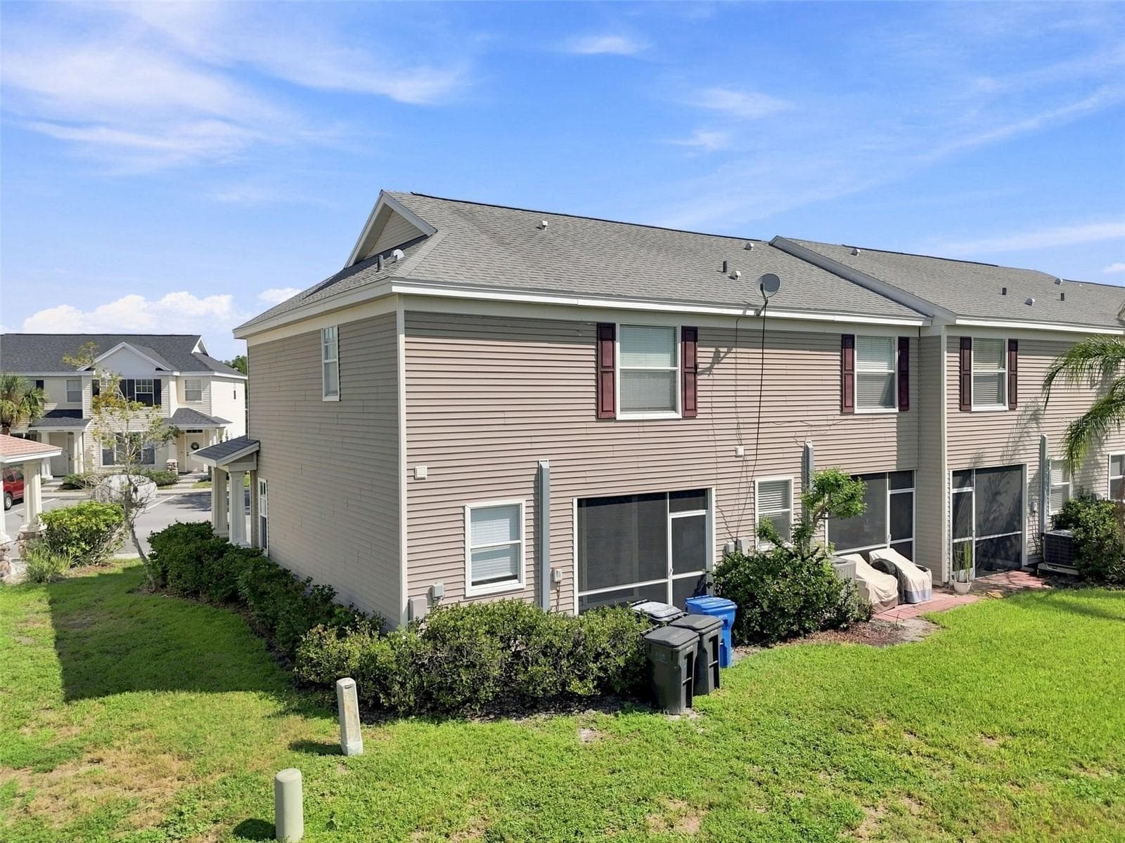 Townhouse at 12225 COUNTRY WHITE CIR, TAMPA, photo 50 of 77