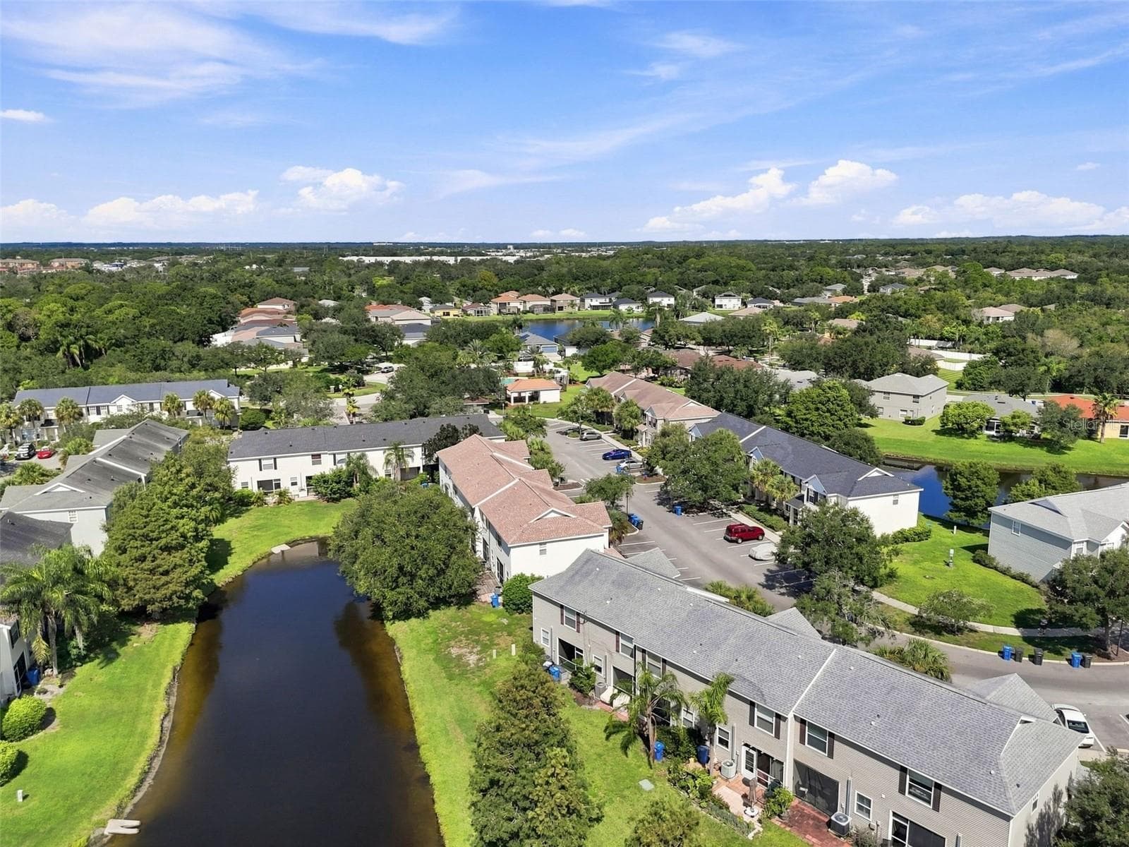 Townhouse at 12225 COUNTRY WHITE CIR, TAMPA, photo 58 of 77