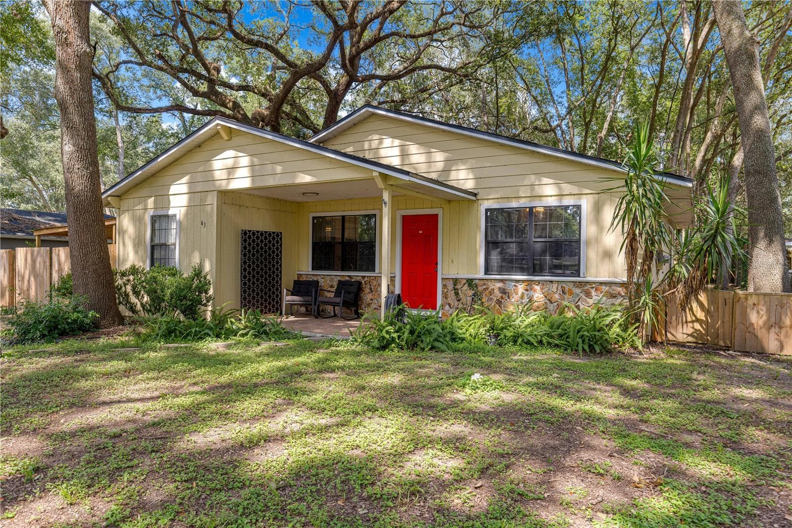 Single Family Residence at 43 ALMOND PASS DR, OCALA, photo 2 of 37