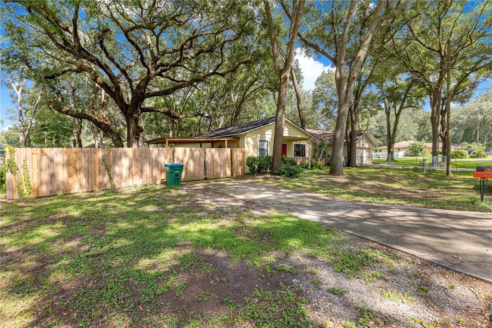 Single Family Residence at 43 ALMOND PASS DR, OCALA, photo 4 of 37