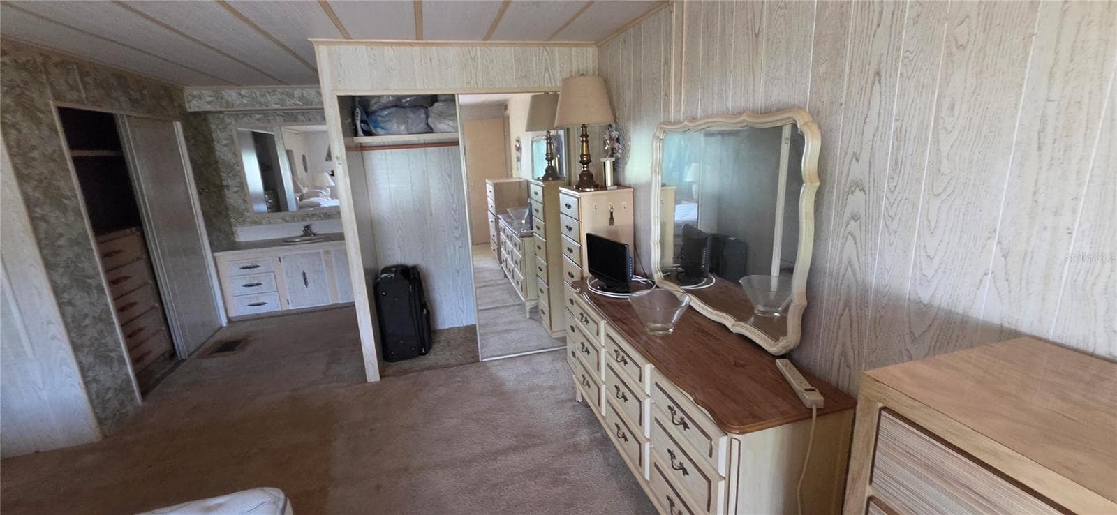 Manufactured Home at 16806 HARLEY ST, HUDSON, photo 11 of 18