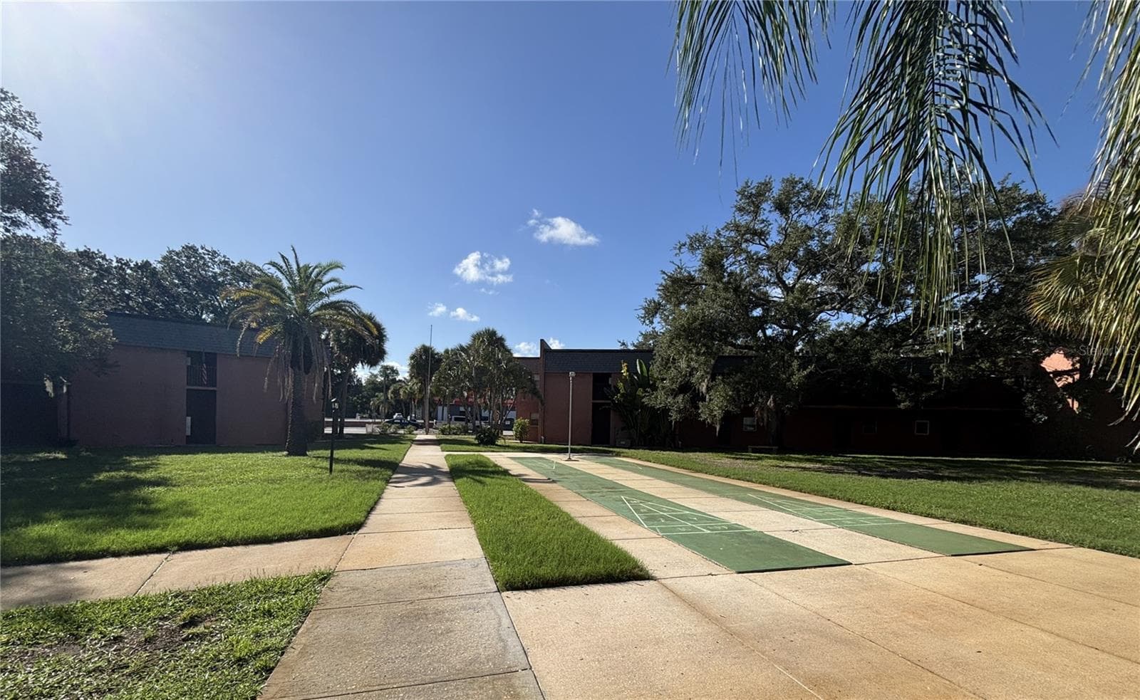 Condominium at 4805 ALT 19 #624, PALM HARBOR, photo 28 of 38