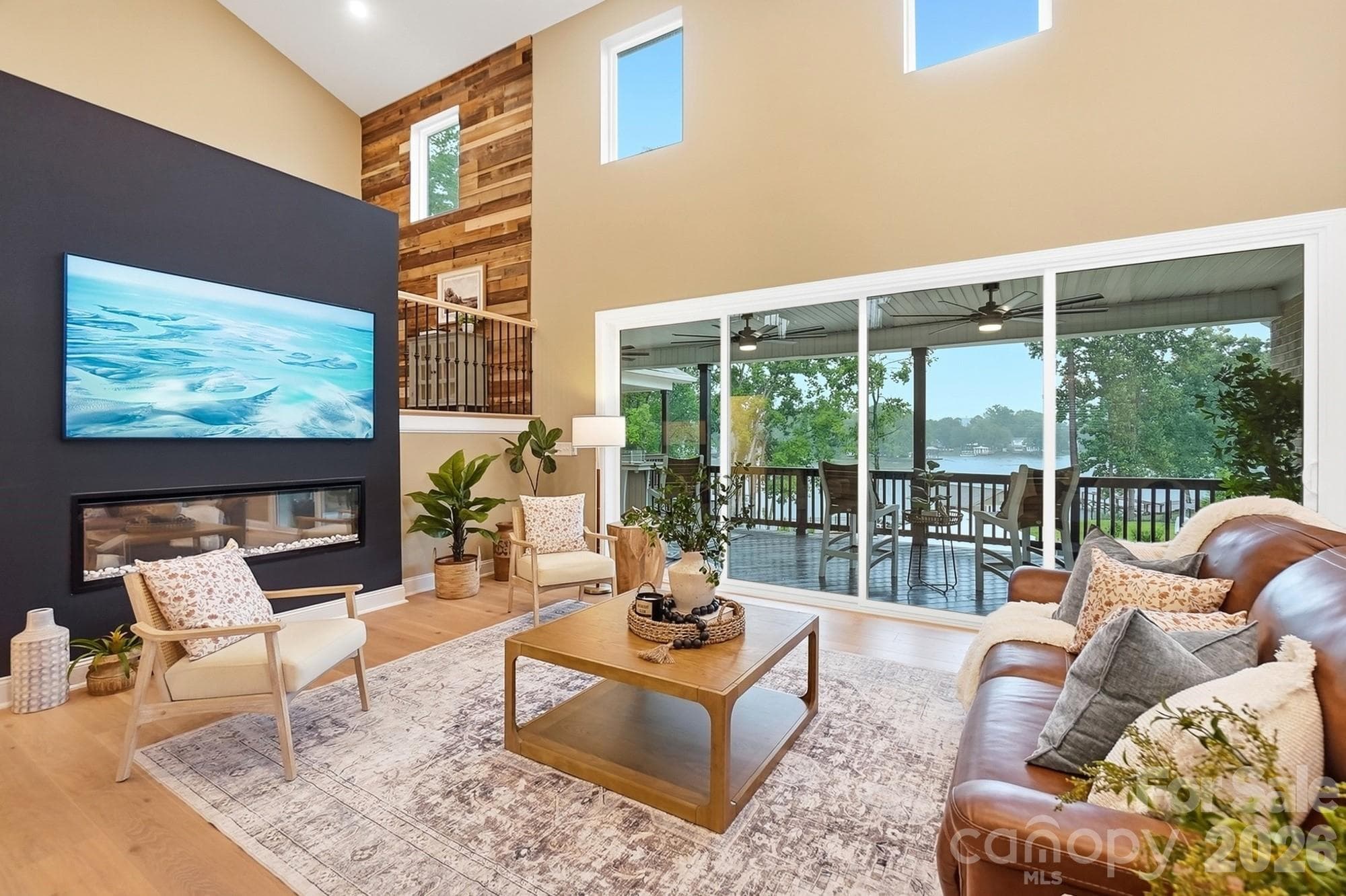 Single Family Residence at 1920 Marlin Drive, Lake Wylie, photo 20 of 48