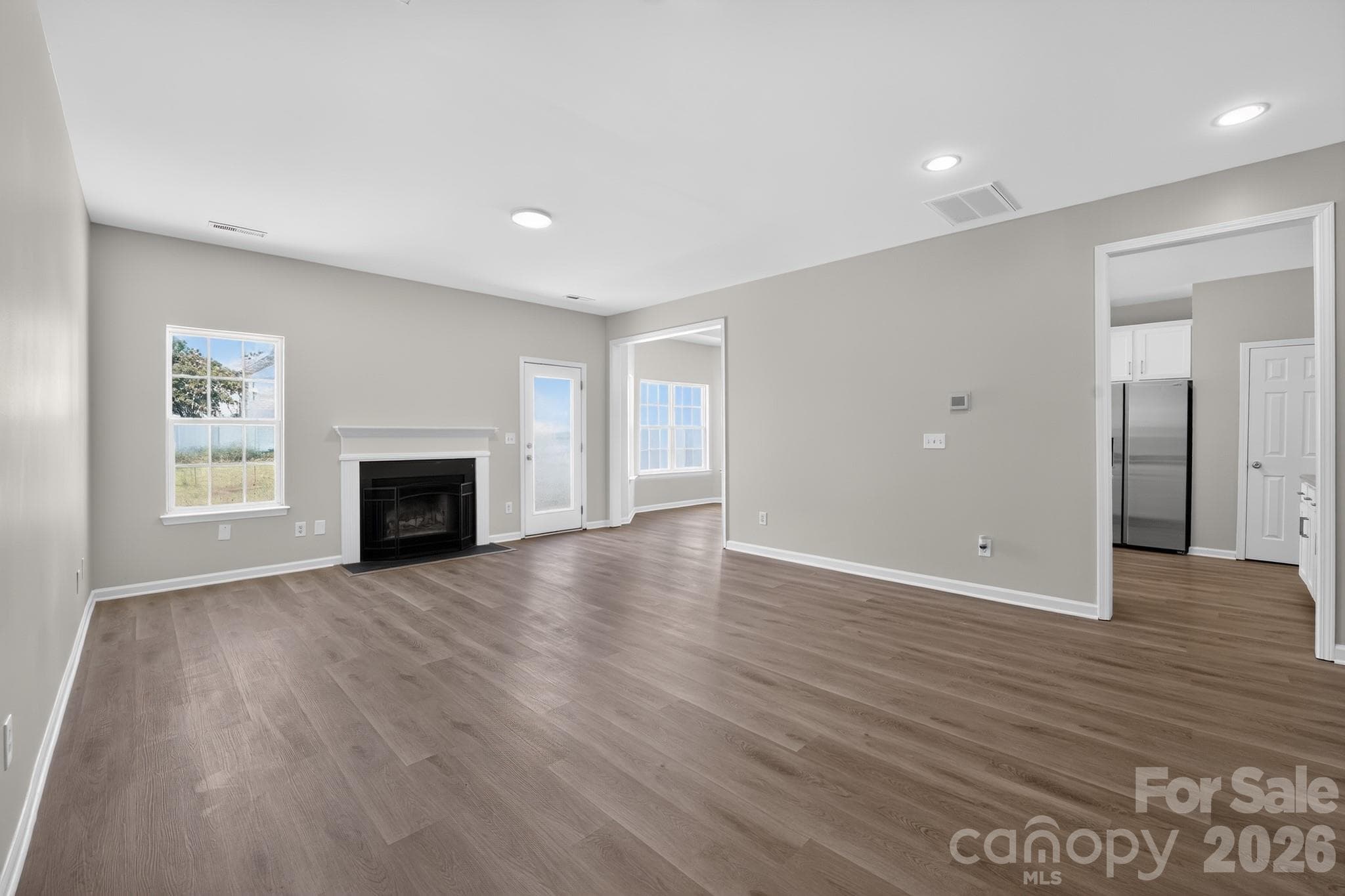 Single Family Residence at 3006 Royal Troon Drive, Matthews, photo 8 of 26