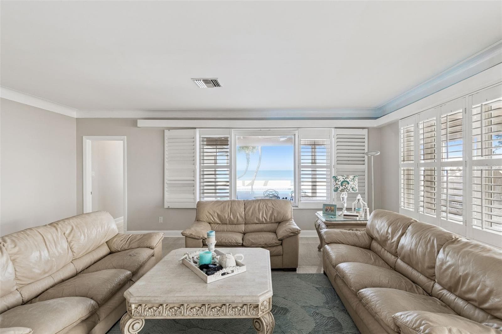 Single Family Residence at 1520 GULF BLVD, BELLEAIR BEACH, photo 17 of 62