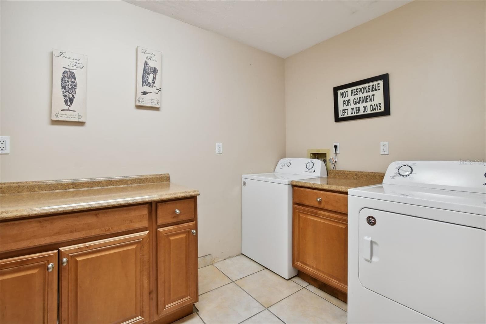 Single Family Residence at 1520 GULF BLVD, BELLEAIR BEACH, photo 31 of 62