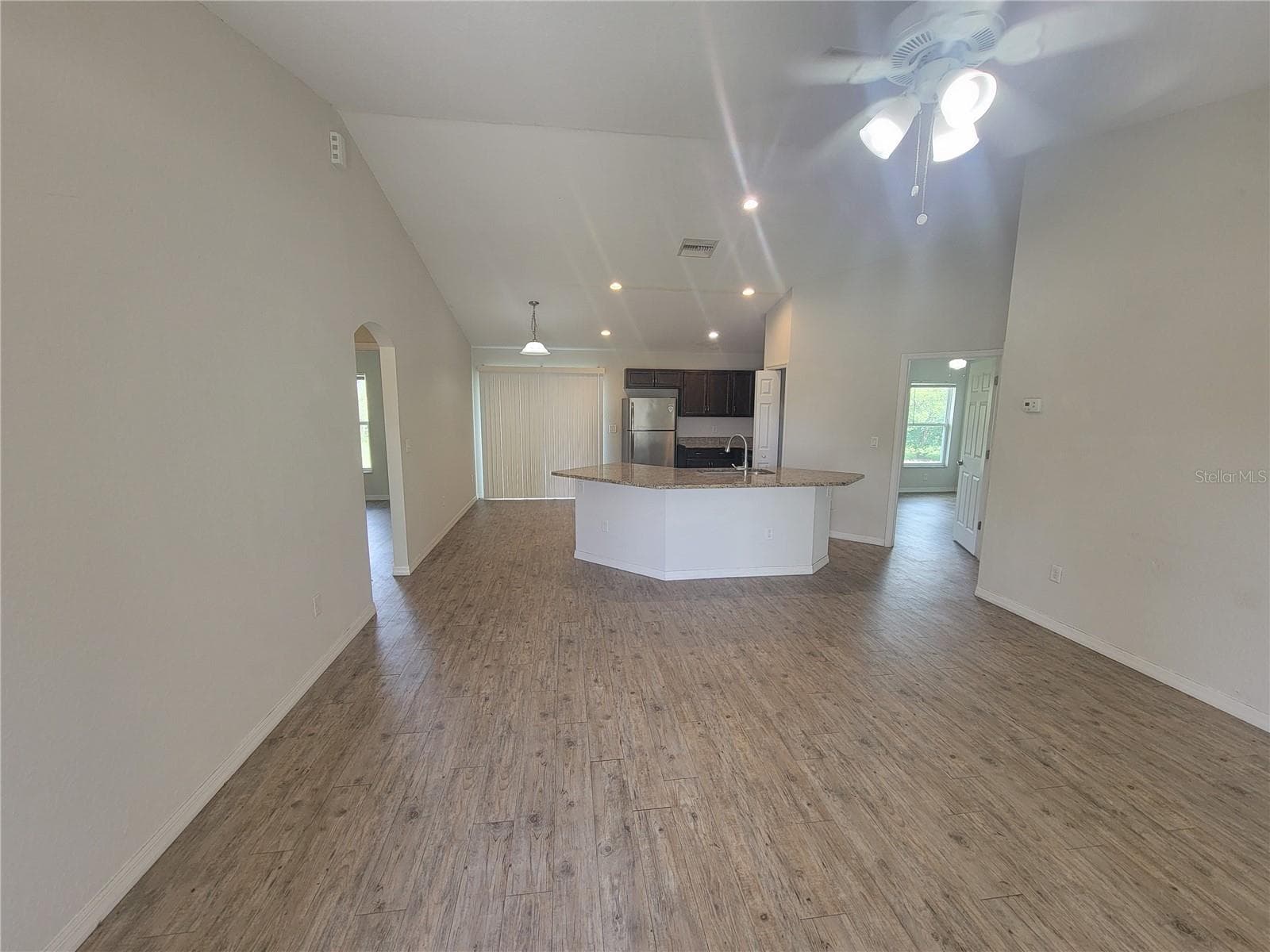 Single Family Residence at 42 JUNIPER LOOP CIR, OCALA, photo 2 of 8