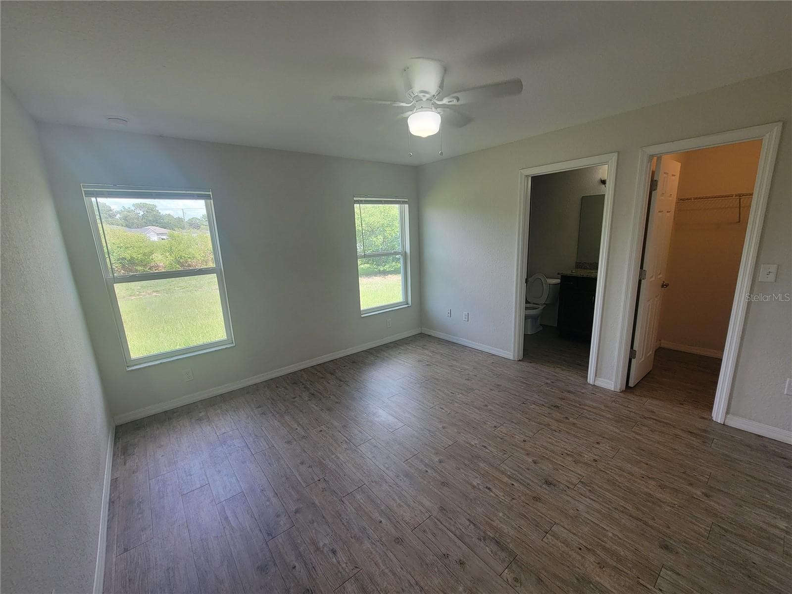 Single Family Residence at 42 JUNIPER LOOP CIR, OCALA, photo 4 of 8