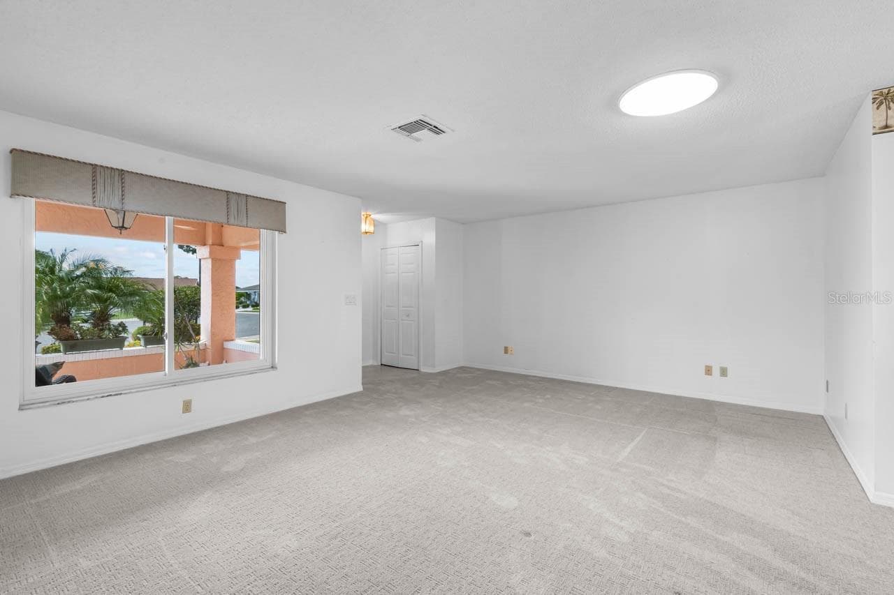 Single Family Residence at 1001 ARDMORE WAY, SUN CITY CENTER, photo 8 of 67