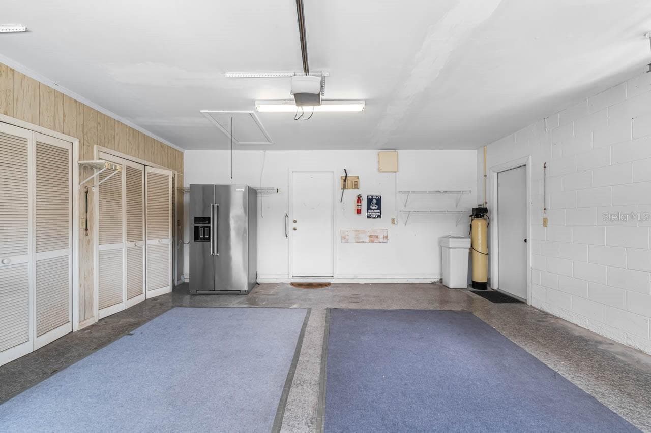 Garage - 1001 ARDMORE WAY, SUN CITY CENTER