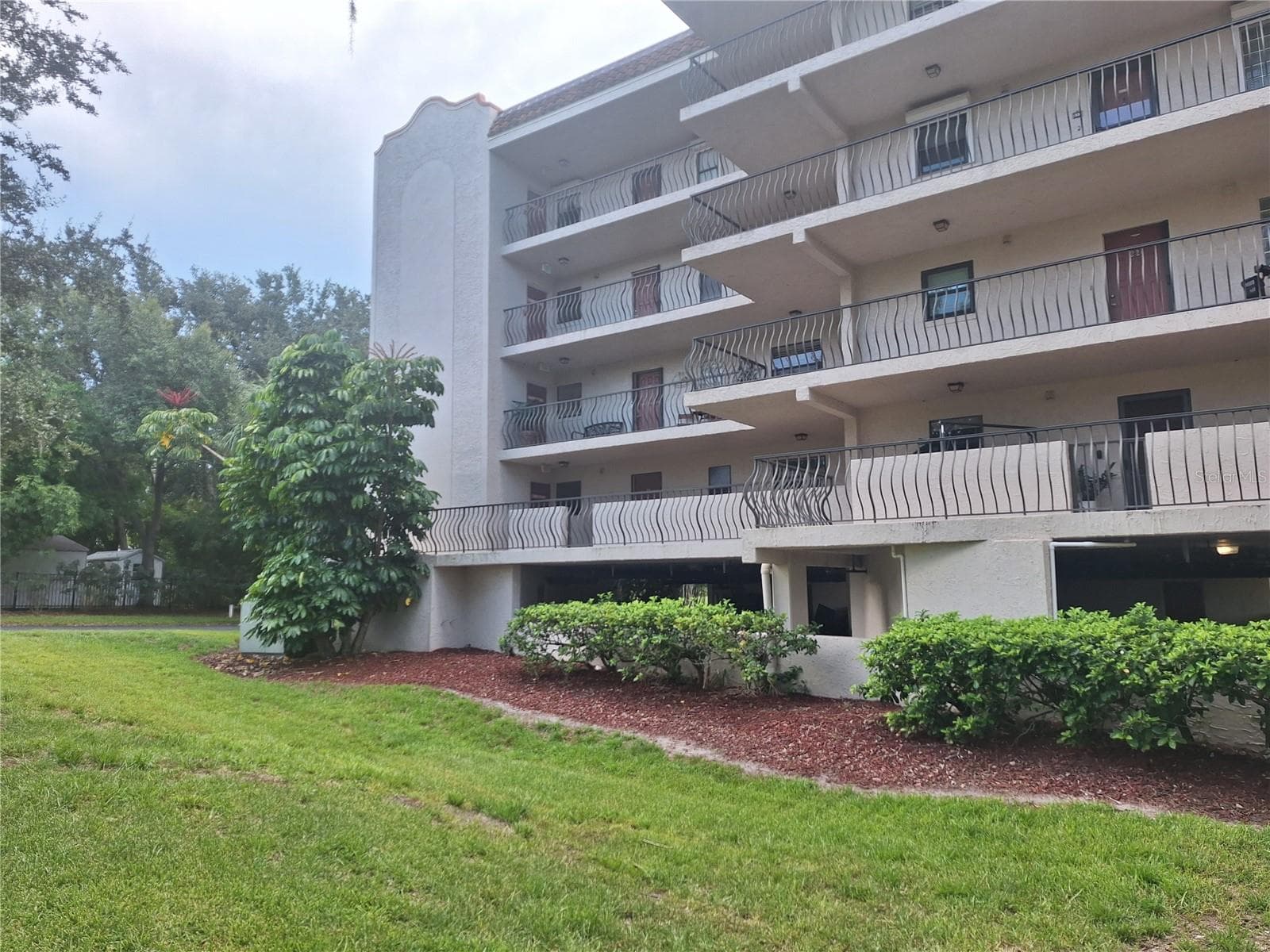504 S FLORIDA AVE #215