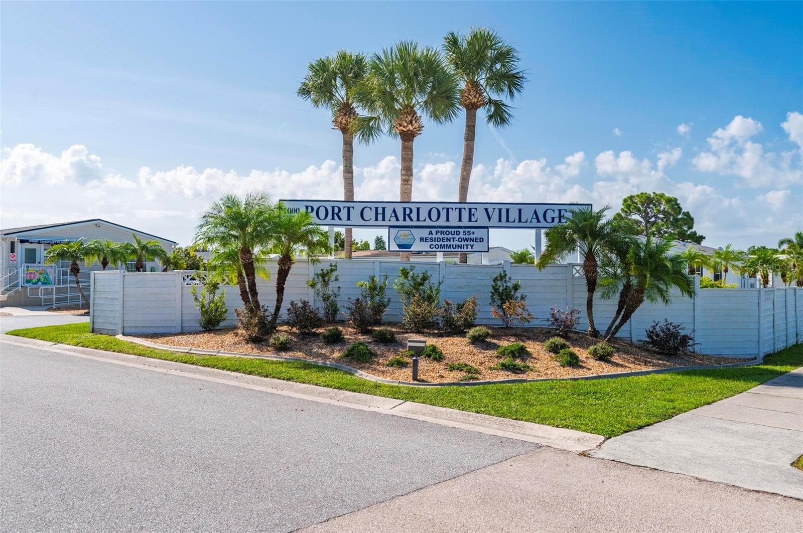Manufactured Home at 1000 KINGS HWY #262, PORT CHARLOTTE, photo 60 of 73