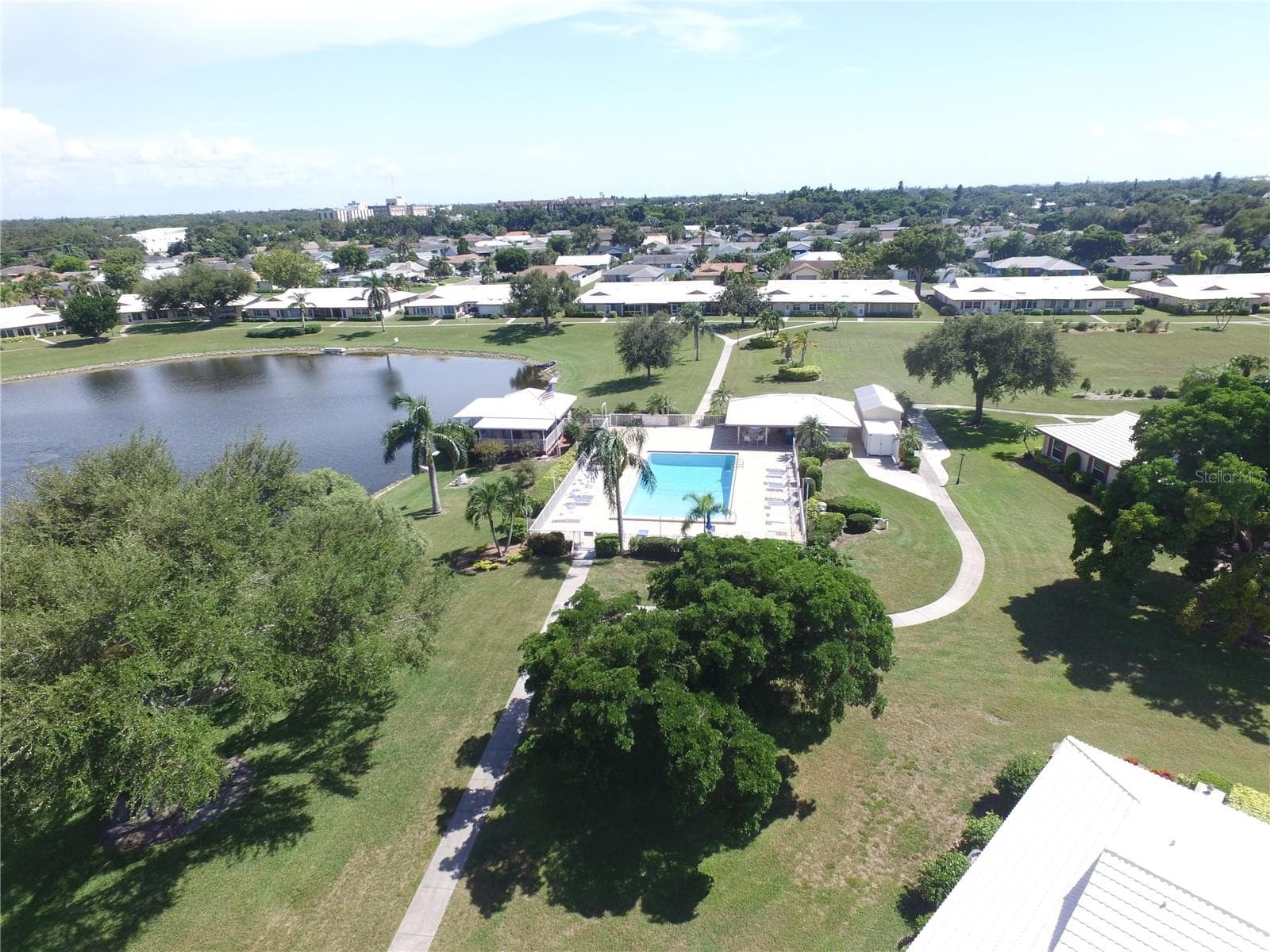 Condominium at 6601 11TH AVE W #6003, BRADENTON, photo 7 of 26