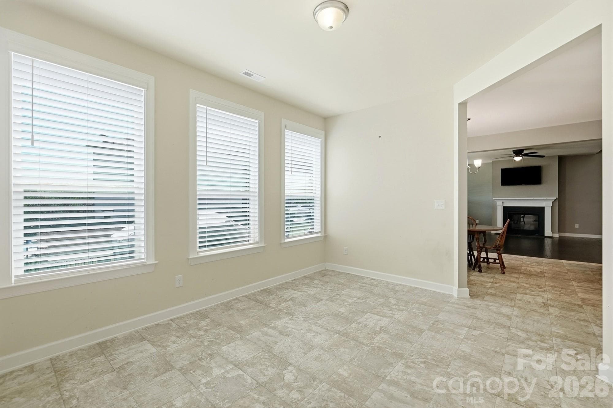 Single Family Residence at 10125 Castlebrooke Drive, Concord, photo 18 of 48
