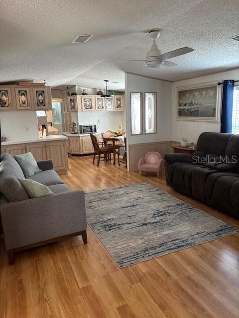 Living Room - 1749 ELIZABETH ST, NEW SMYRNA BEACH