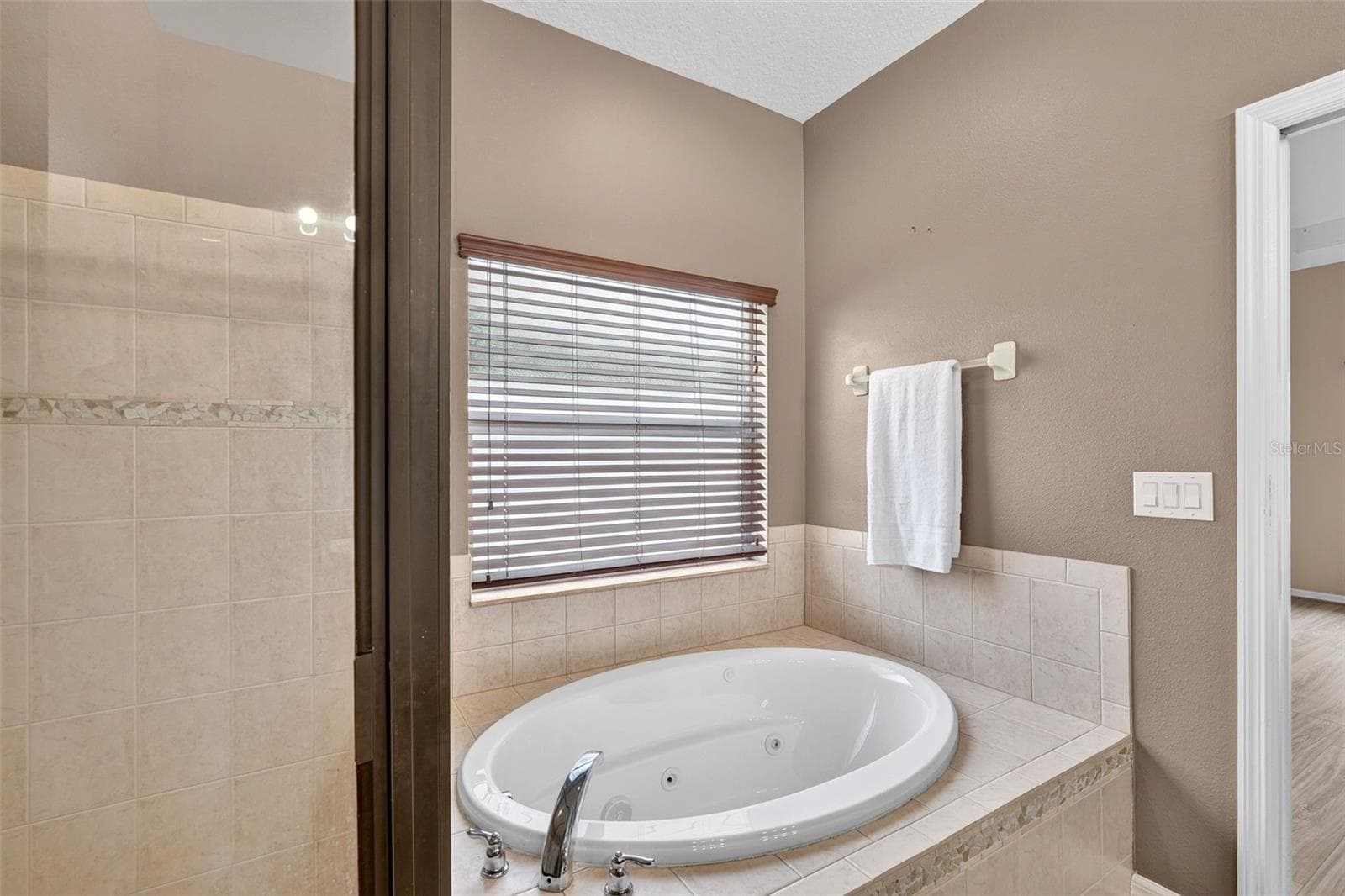 Primary Bath - 319 19TH ST NW, RUSKIN