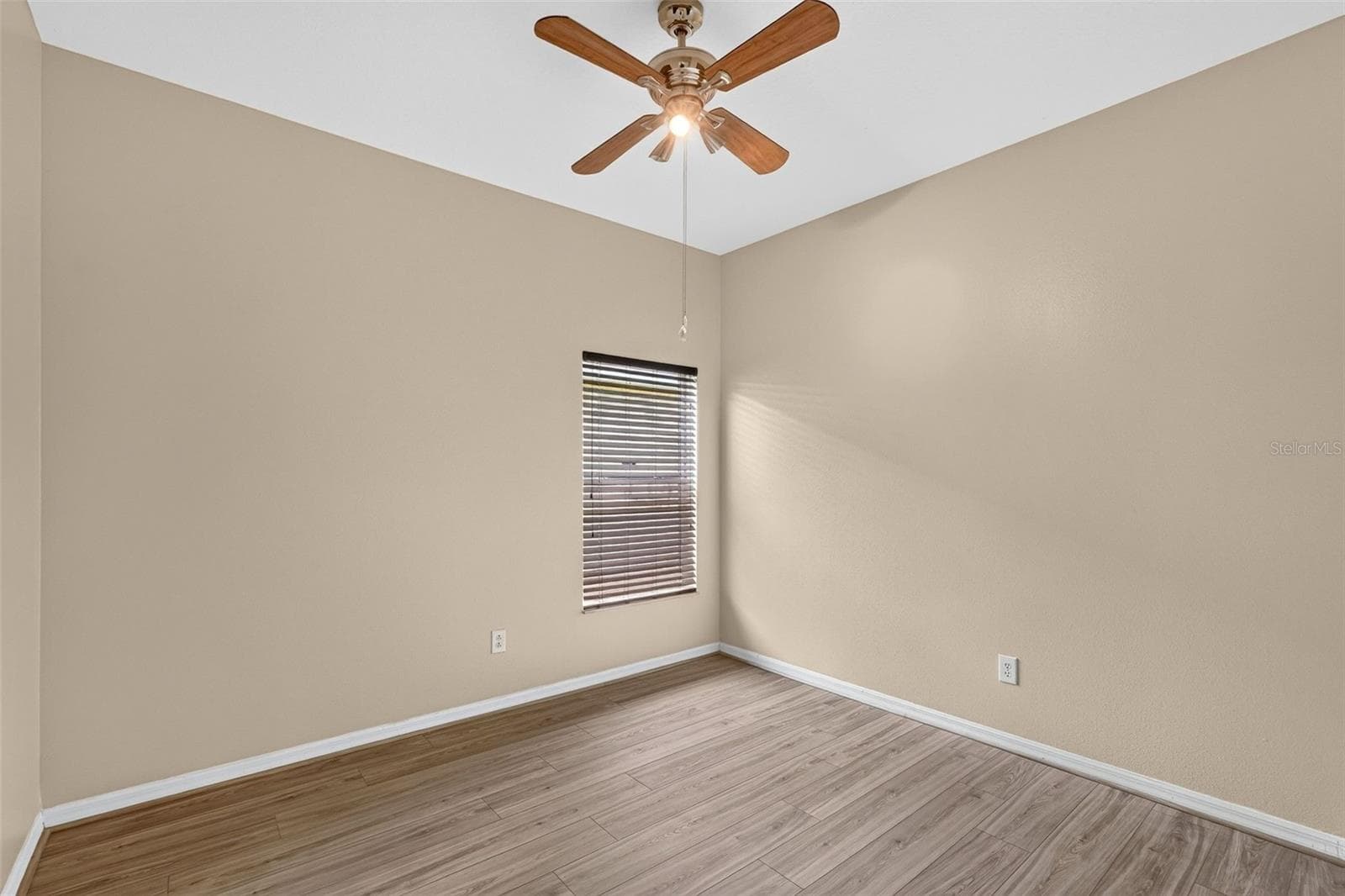 4th bedroom - 319 19TH ST NW, RUSKIN