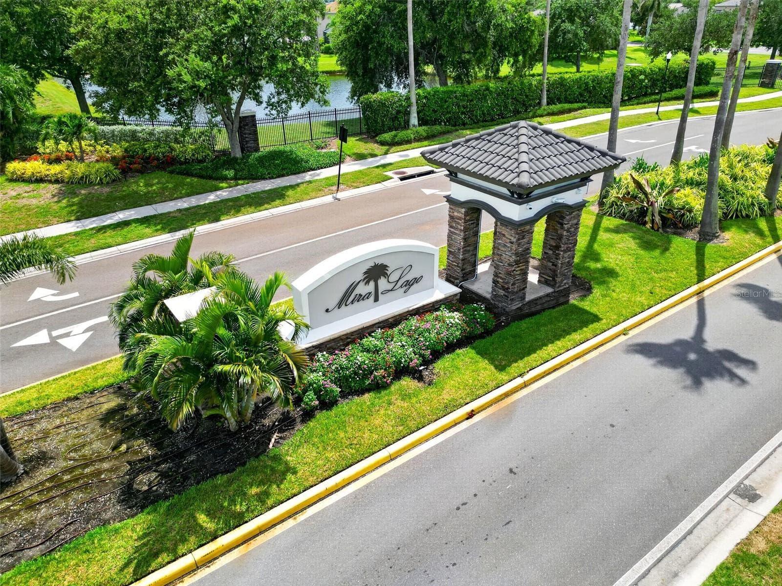 Gated entry. - 319 19TH ST NW, RUSKIN