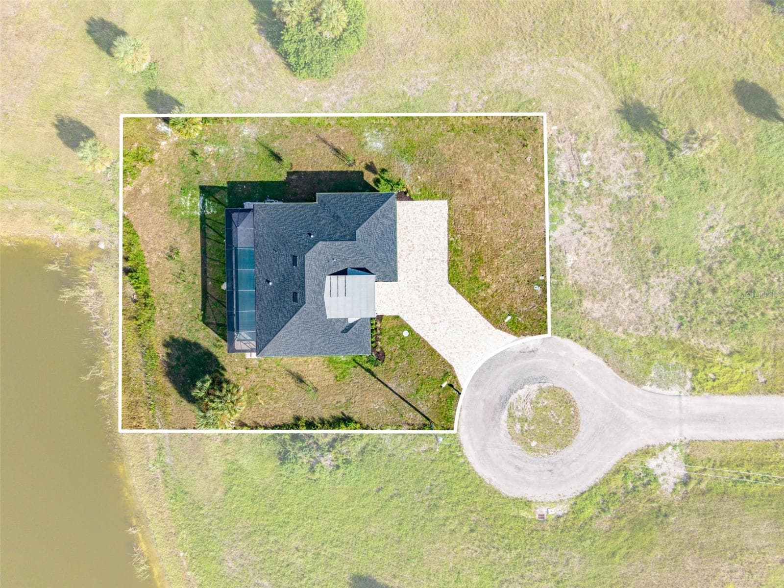 Private Cul-de-Sac Setting with Expansive Waterfront views - 44 SUNFLOWER DR, PLACIDA