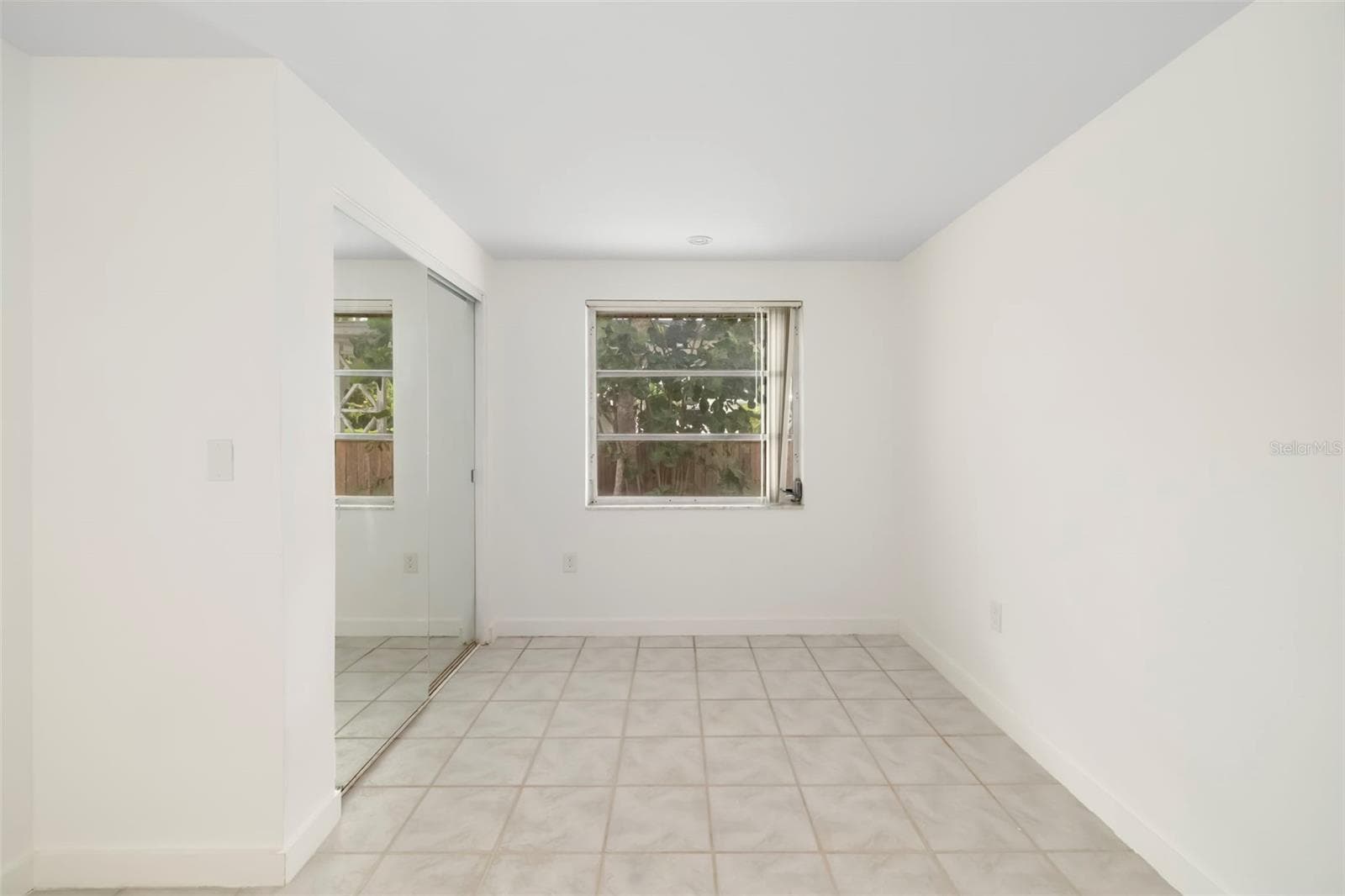 2nd Bedroom - 708 GARFIELD DR, SARASOTA