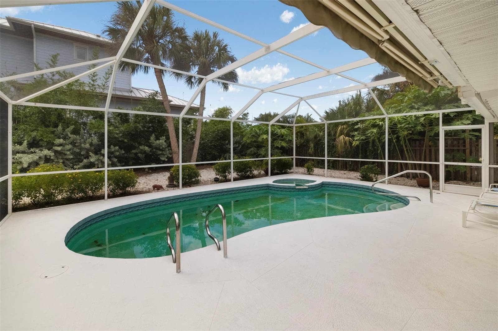 Heated Pool - 708 GARFIELD DR, SARASOTA