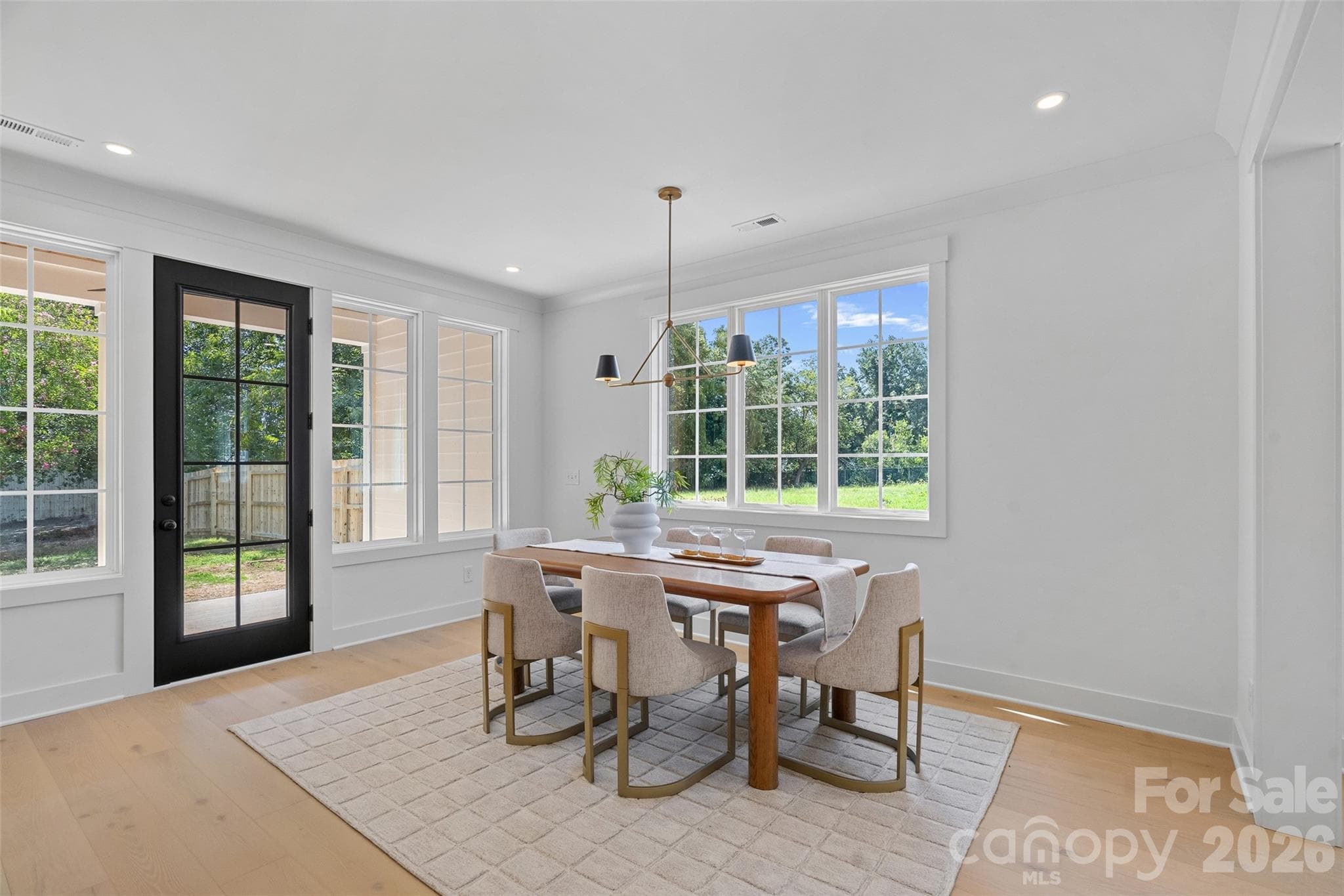 Townhouse at 2902 Dogwood Avenue, Charlotte, photo 10 of 38