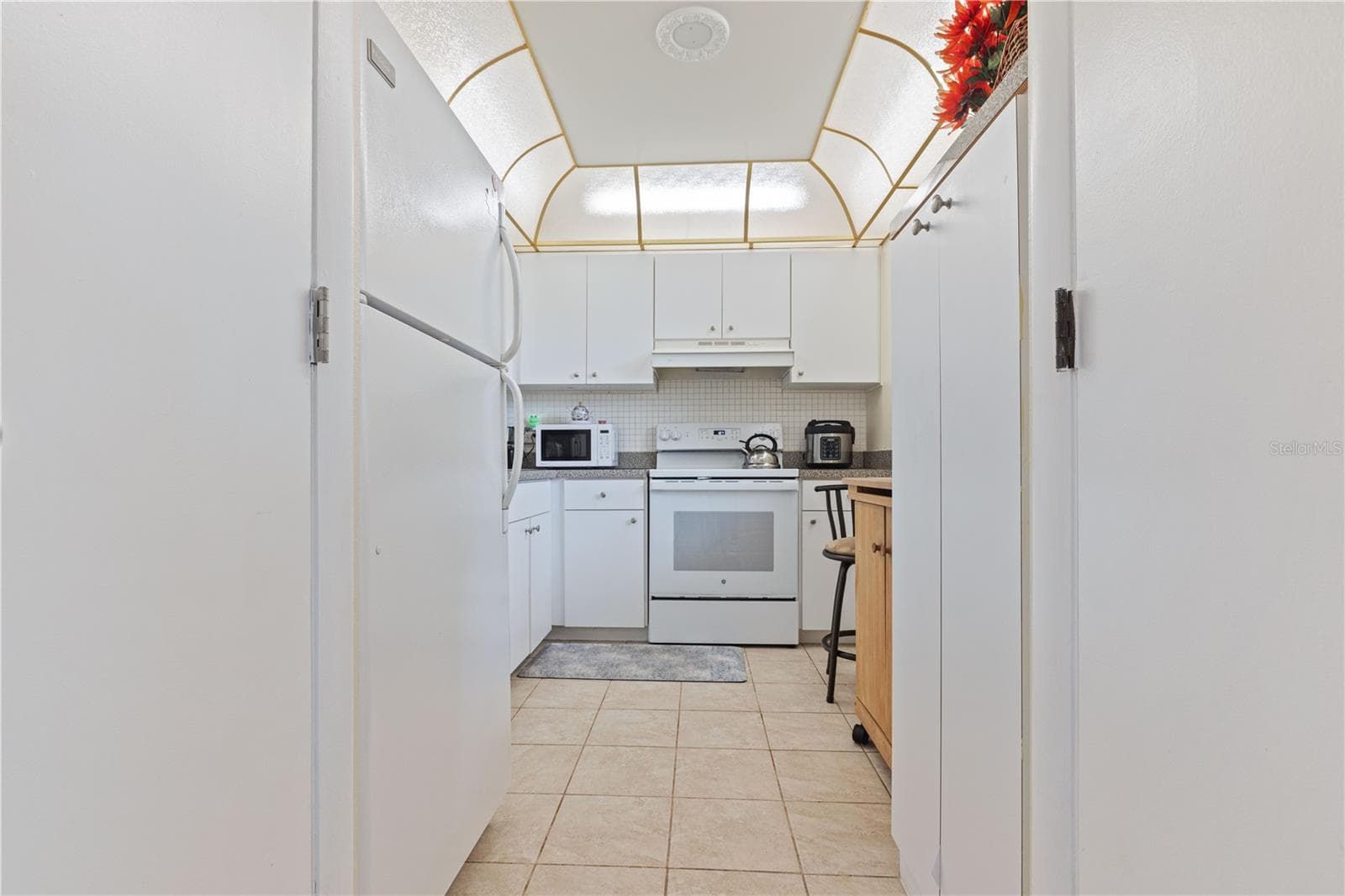 Kitchen - 19029 US HIGHWAY 19 N #3-1, CLEARWATER