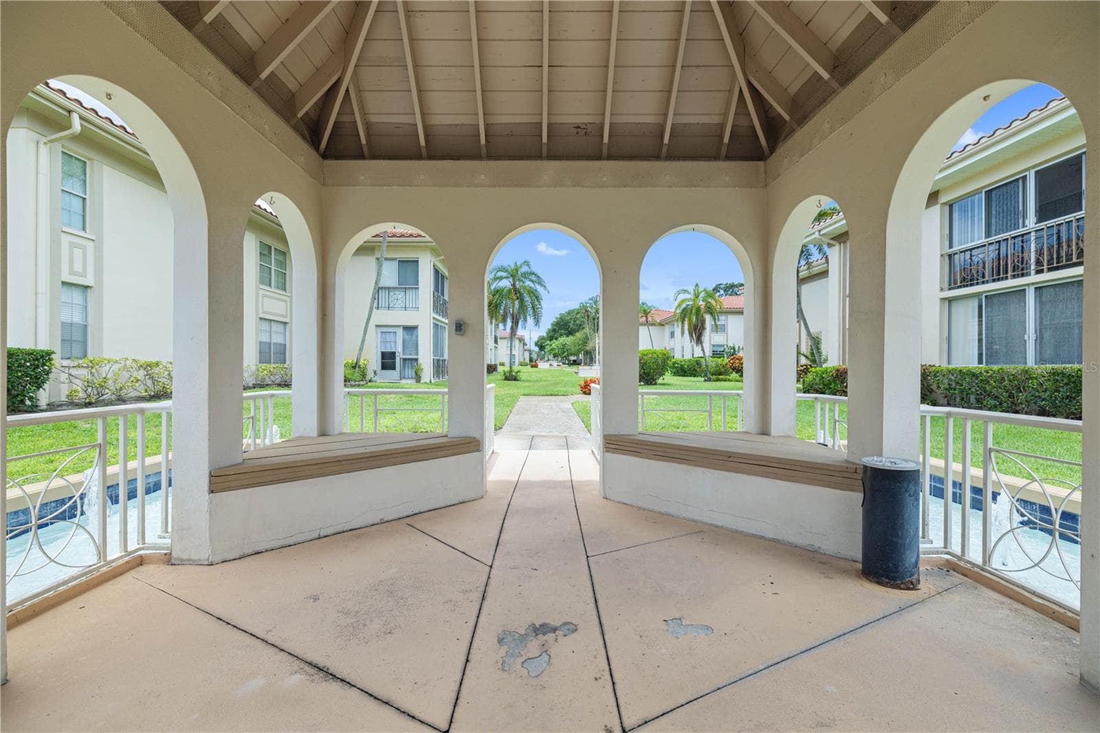 Condominium at 19029 US HIGHWAY 19 N #3-1, CLEARWATER, photo 30 of 33