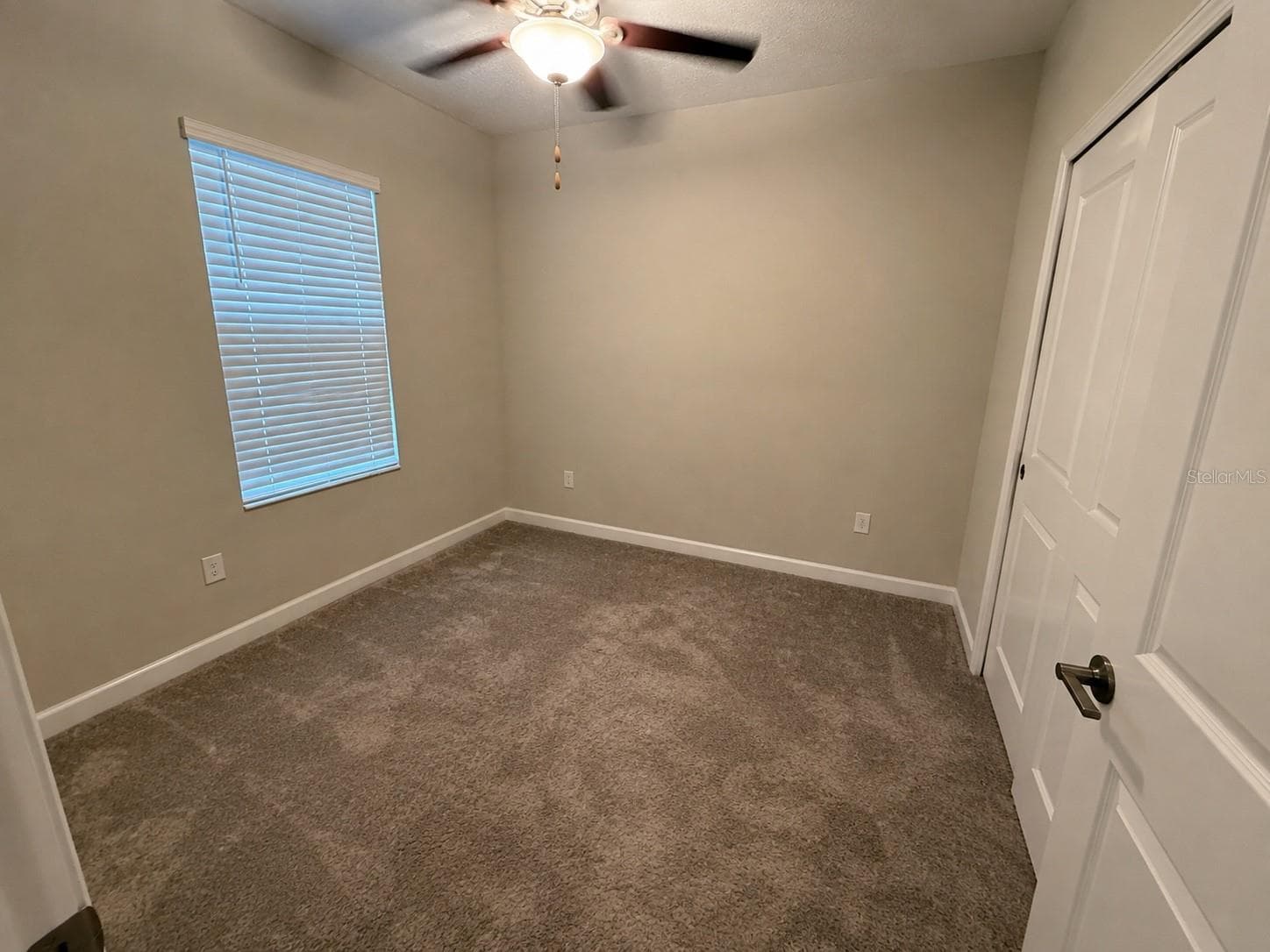 Townhouse at 6824 CITRUS CREEK LN, TAMPA, photo 12 of 24