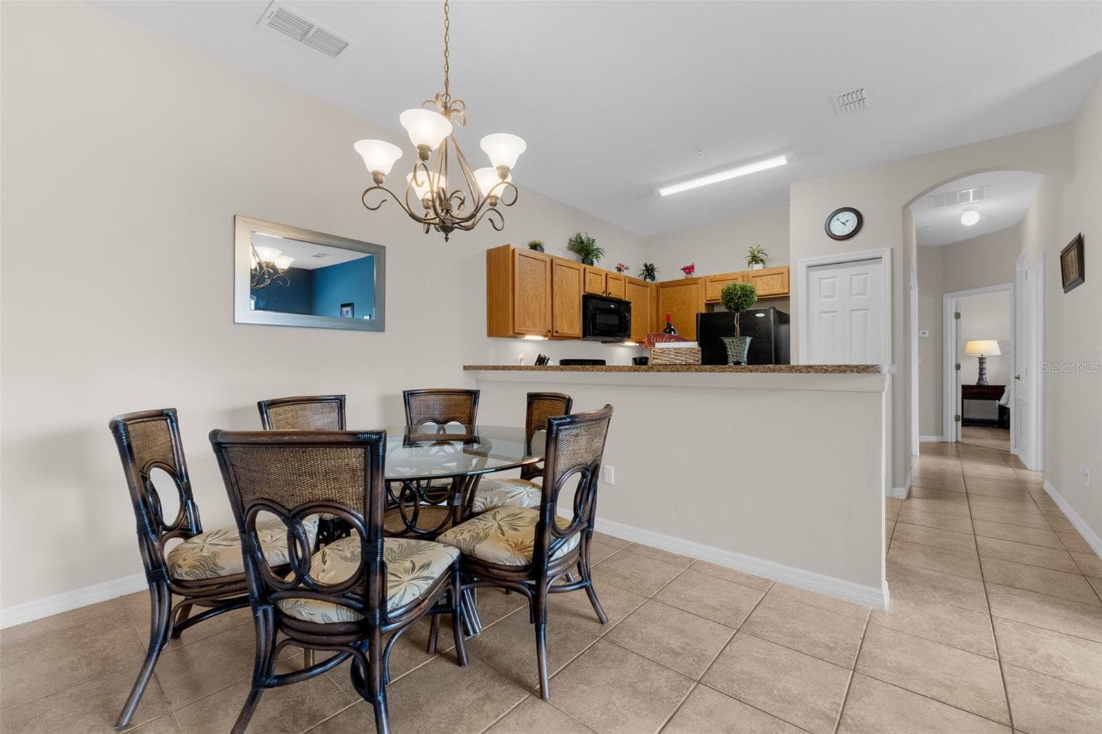 Condominium at 2835 OAKWATER DR #2835, KISSIMMEE, photo 2 of 17