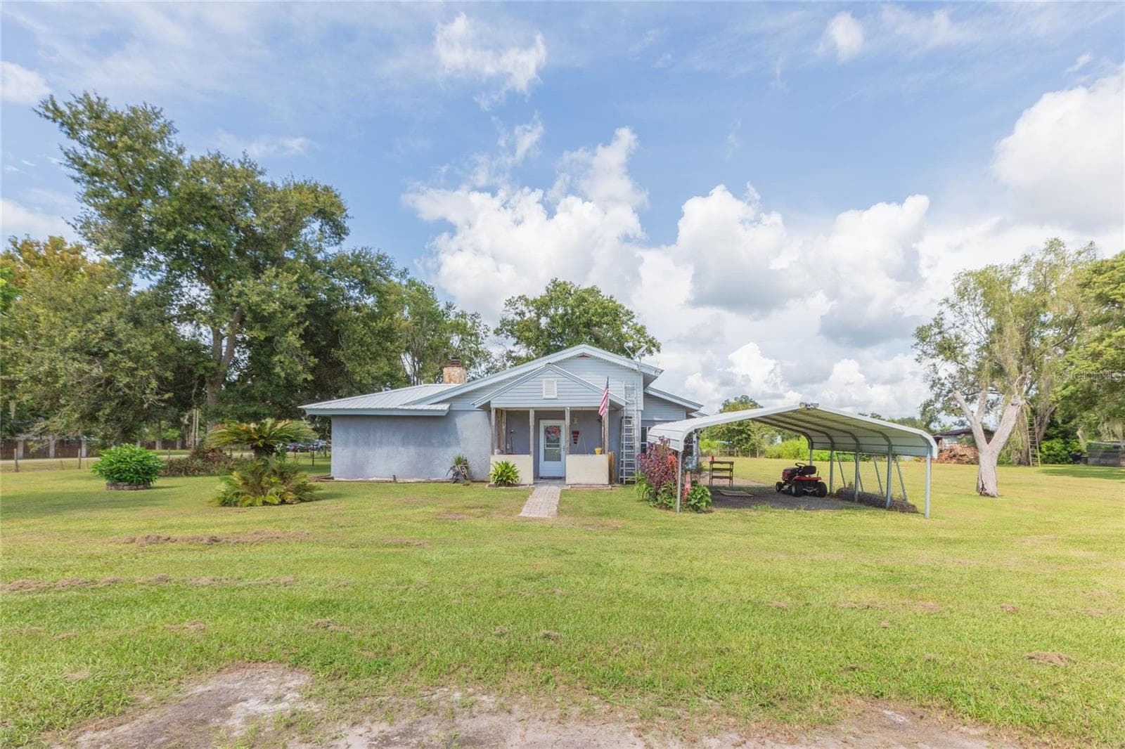 Single Family Residence at 2630 KEYSVILLE DR, LITHIA, photo 7 of 43