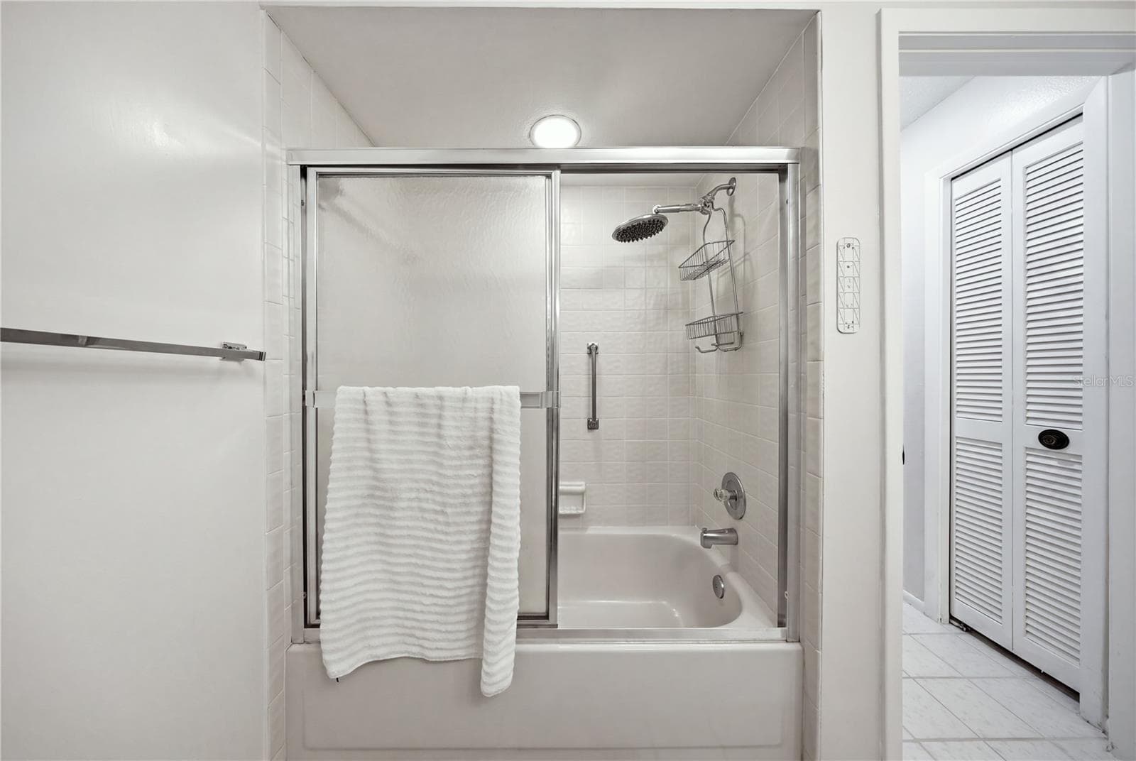 bathroom - 3670 IMPERIAL RIDGE PKWY, PALM HARBOR