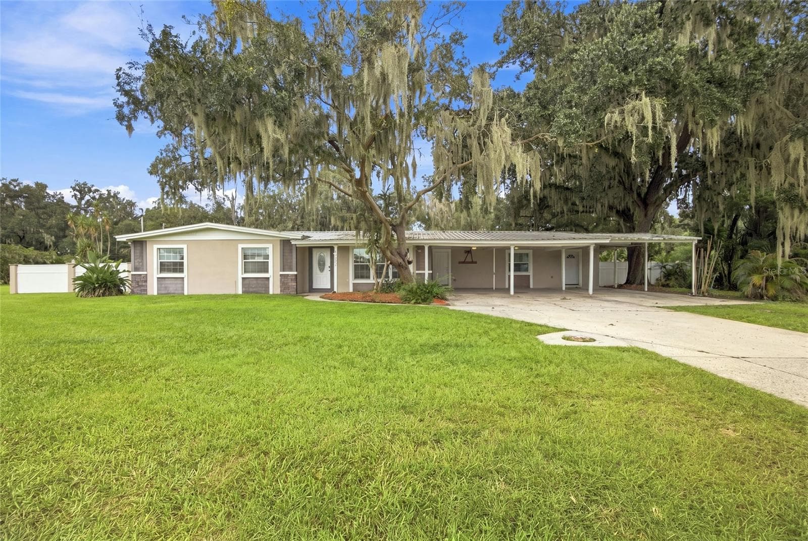5106 THONOTOSASSA RD