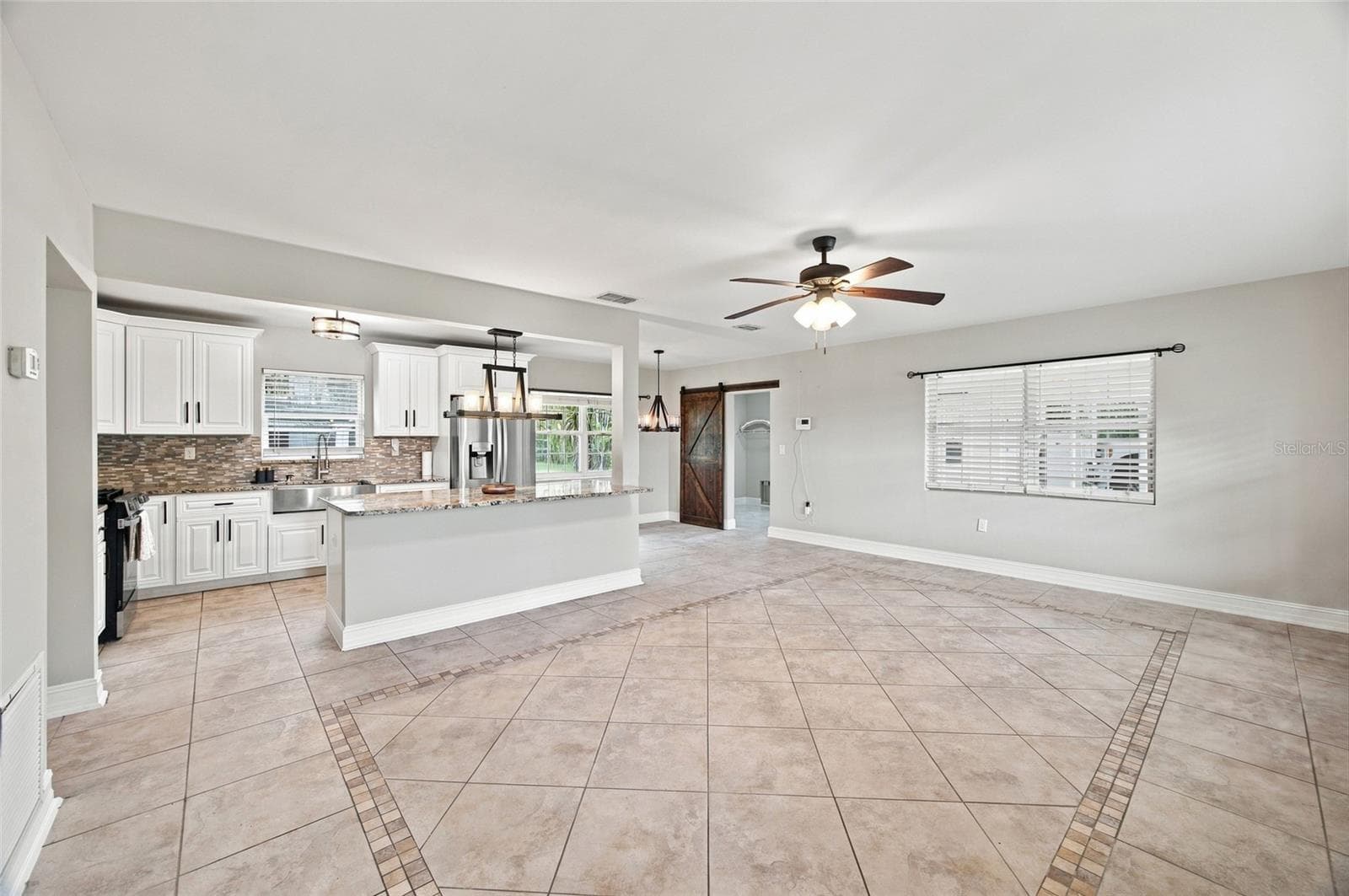 Single Family Residence at 5106 THONOTOSASSA RD, PLANT CITY, photo 14 of 67