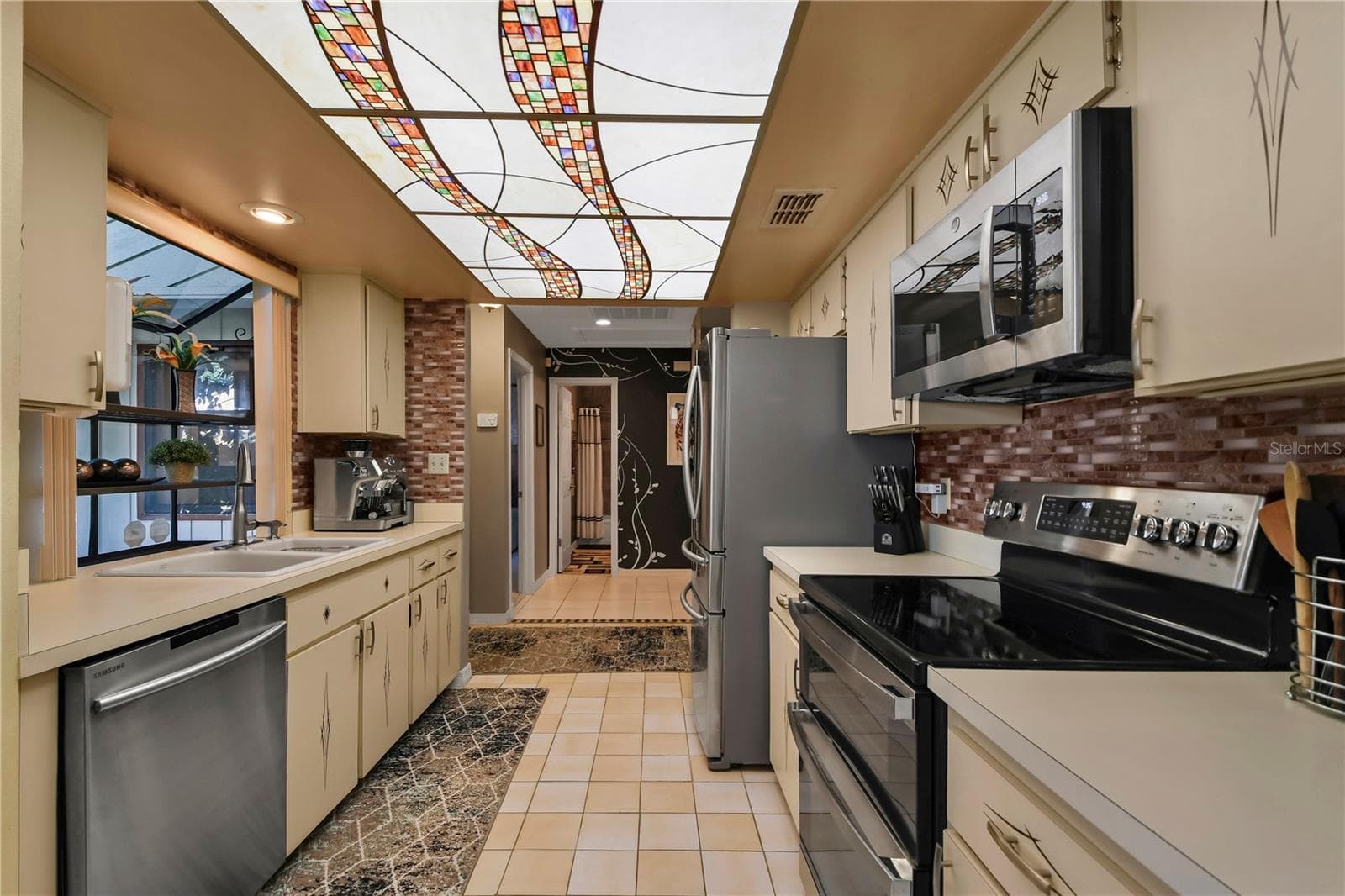 Townhouse at 3884 VILLA ROSE LN, ORLANDO, photo 5 of 35