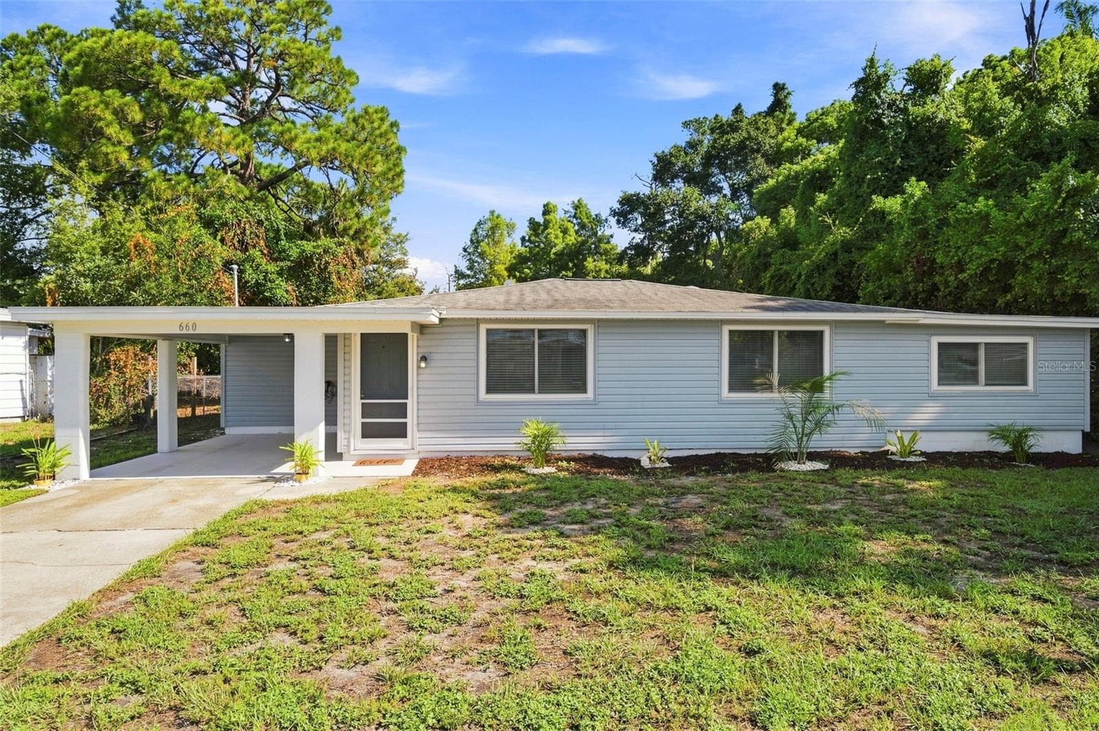Single Family Residence at 660 DEXTER DR, DUNEDIN, photo 2 of 30