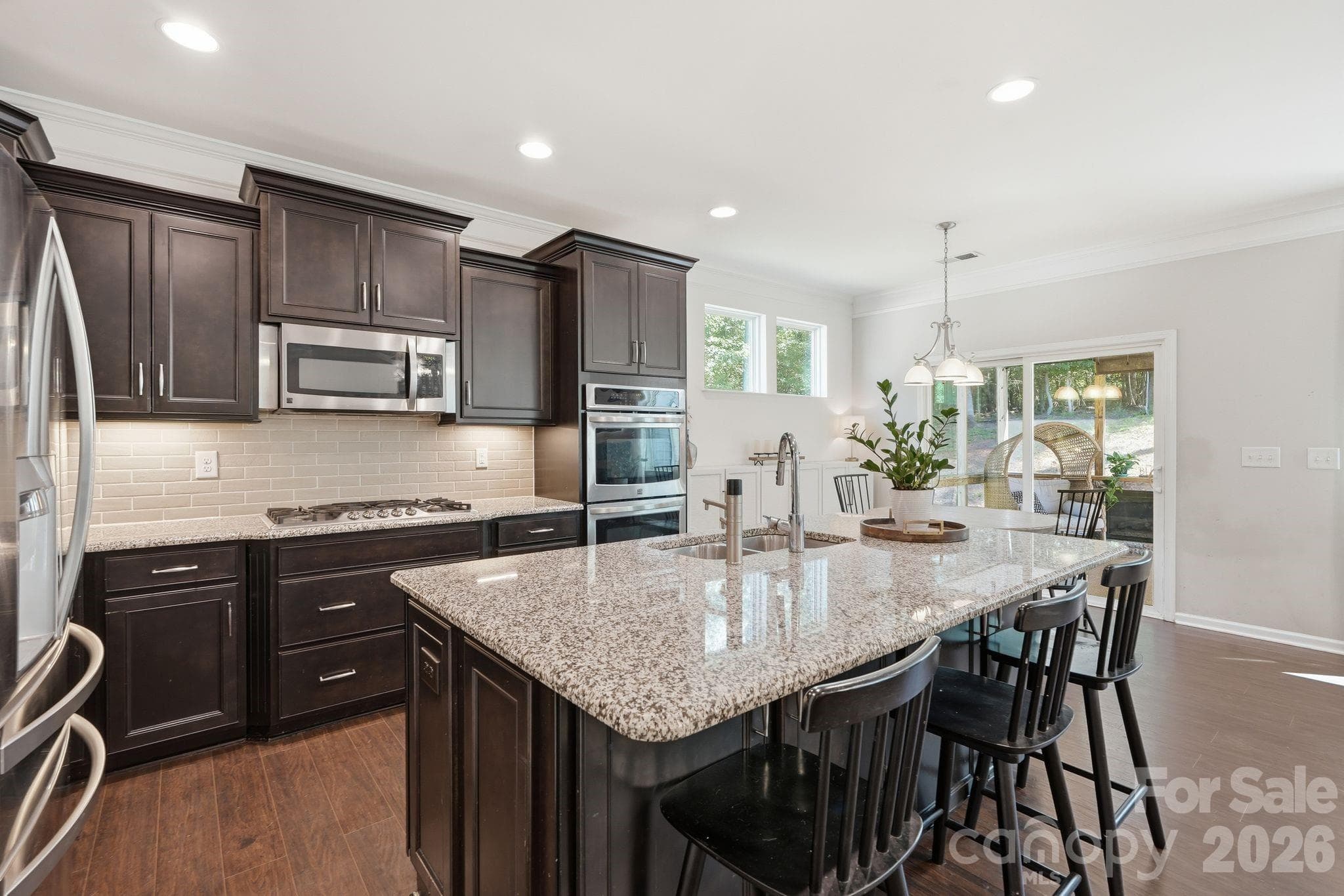 Single Family Residence at 607 Winter Walk Lane, Lake Wylie, photo 8 of 41