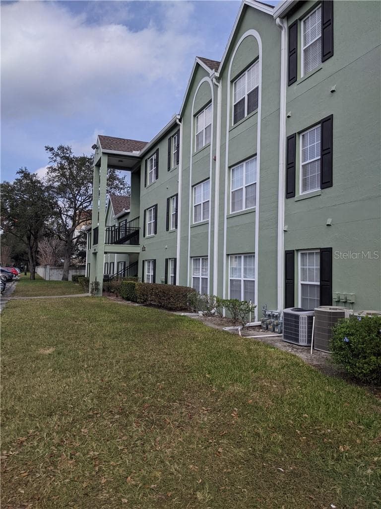 Condominium at ORLANDO, photo 25 of 33