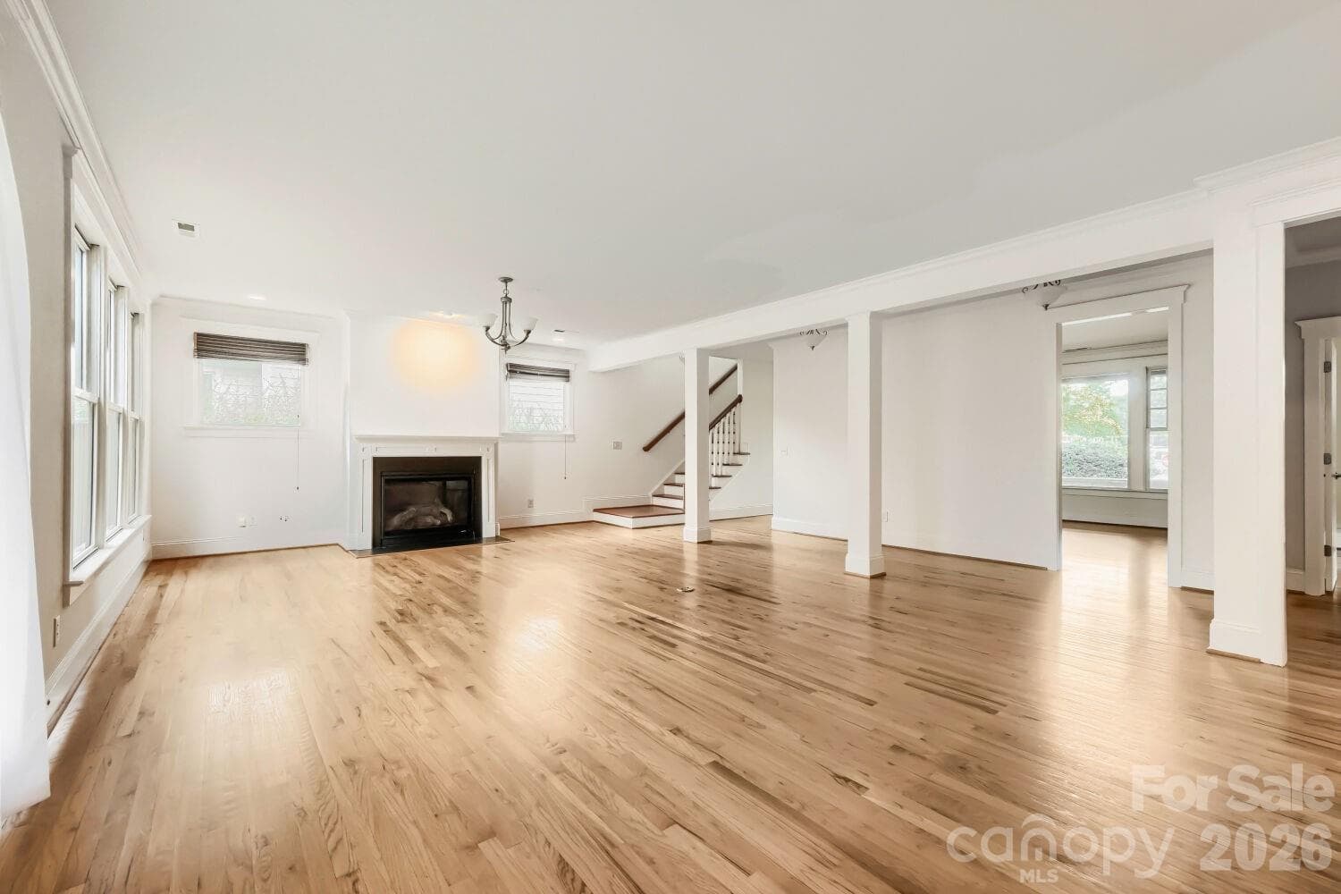 Single Family Residence at 1006 Assembly Street, Belmont, photo 7 of 24