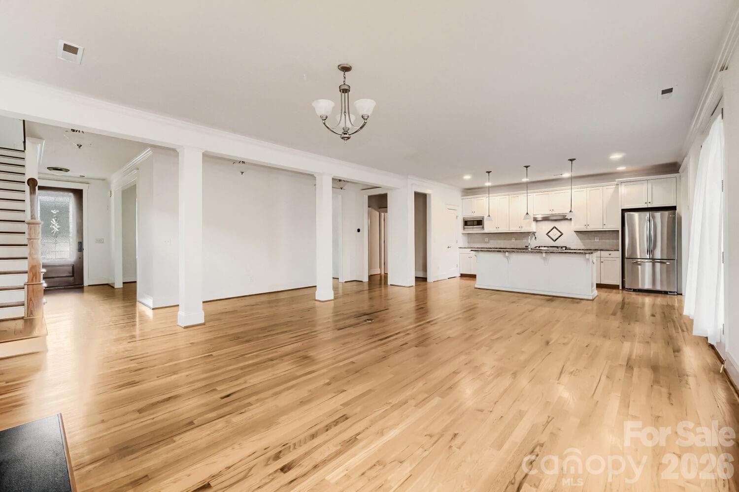 Single Family Residence at 1006 Assembly Street, Belmont, photo 8 of 24