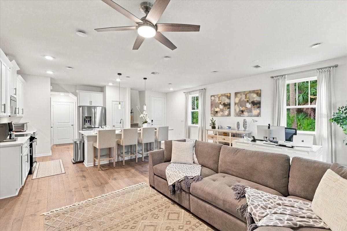 Townhouse at 590 SOUTHERN EDGE WAY, SANFORD, photo 13 of 39