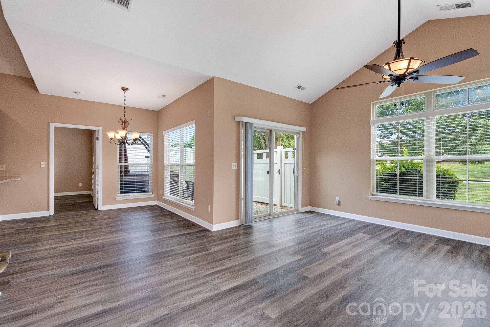 Townhouse at 4745 Polo Gate Boulevard, Charlotte, photo 4 of 33