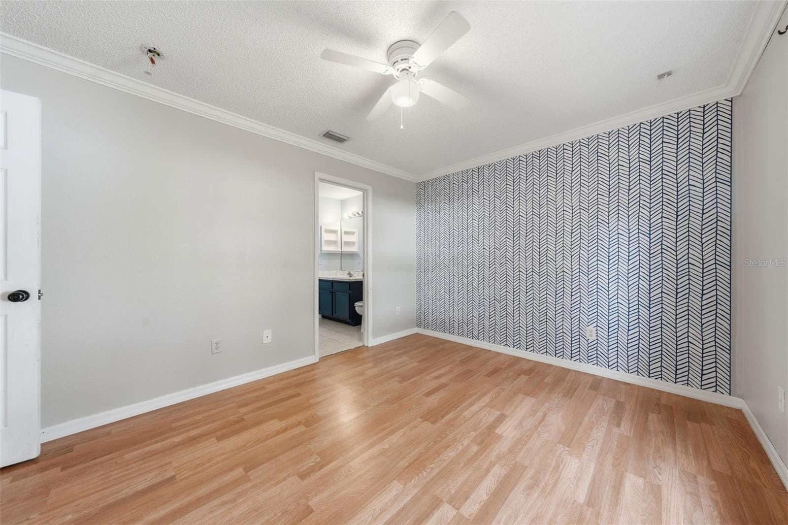 Single Family Residence at 236 COUNTRY LAKES CIR, GROVELAND, photo 22 of 45