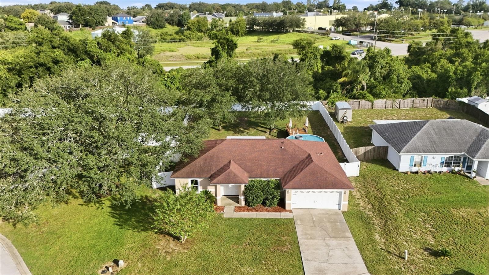 Single Family Residence at 236 COUNTRY LAKES CIR, GROVELAND, photo 41 of 45