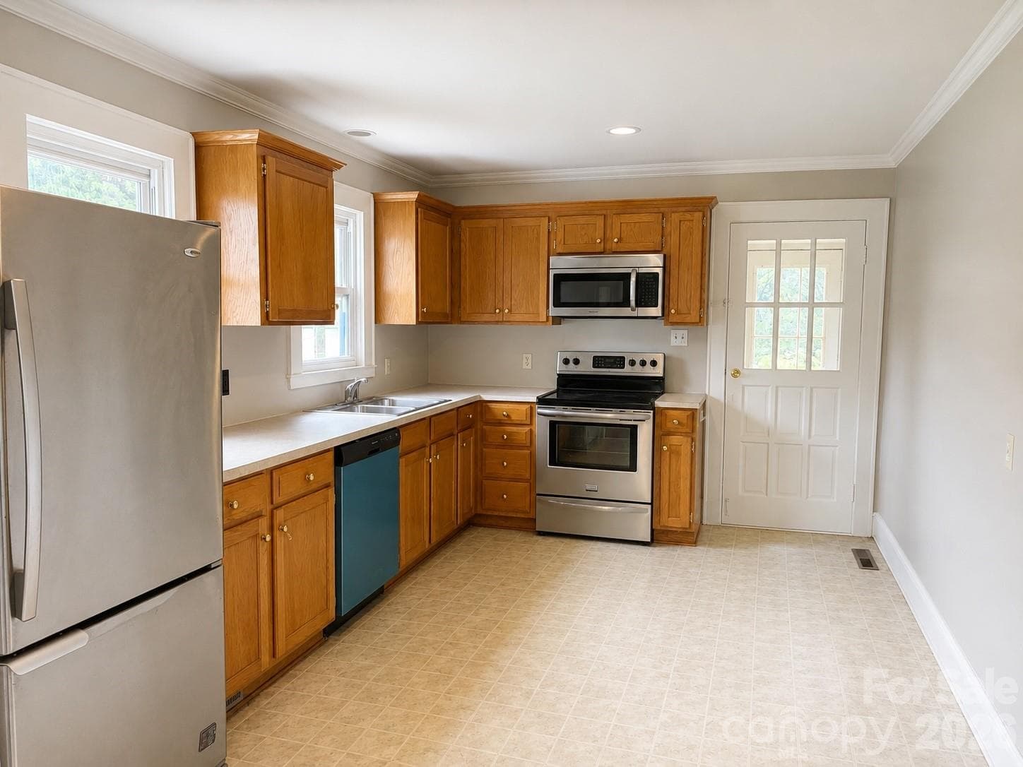Kithcen - 802 3rd Street SE, Conover