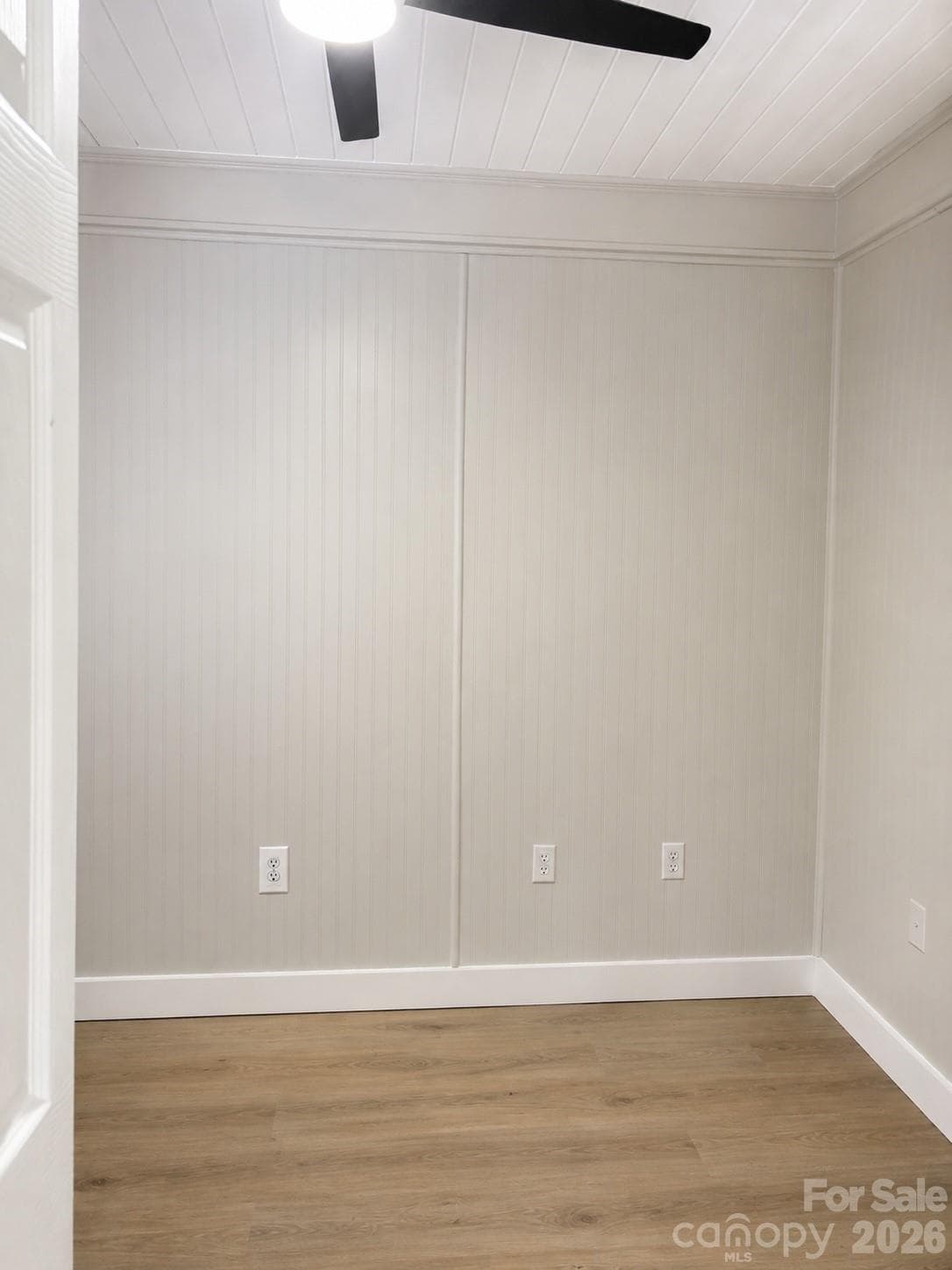 Mudroom - 802 3rd Street SE, Conover