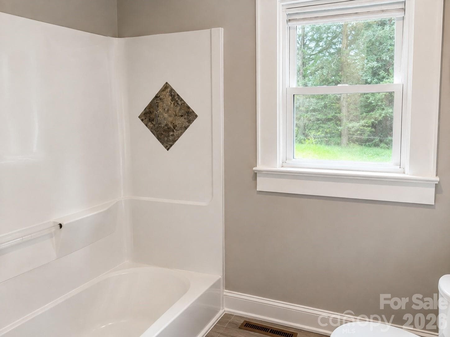 Bathroom - 802 3rd Street SE, Conover